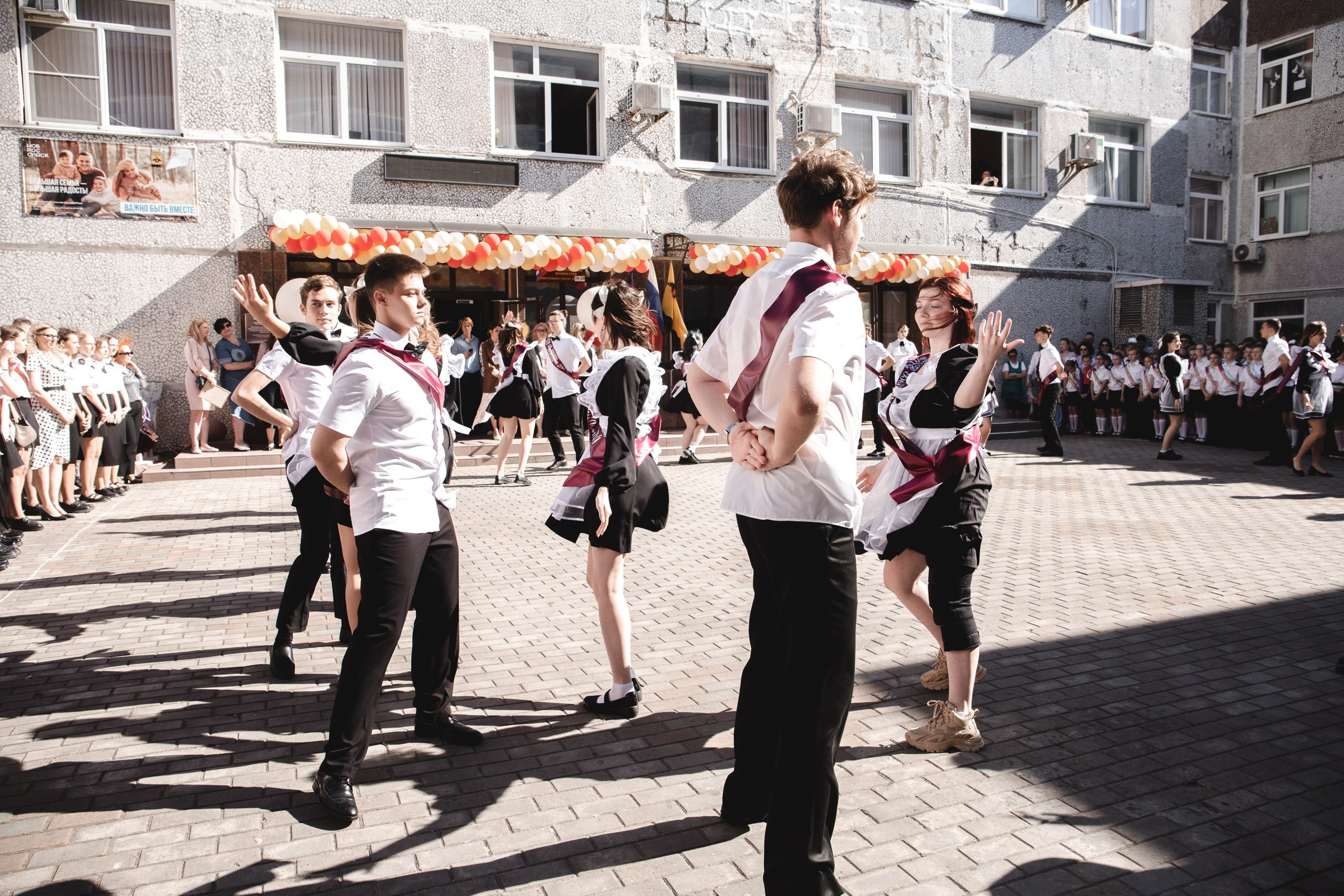 11 класс 33 школа. Выпускные альбомы Натальи Бутко: Новороссийск, Анапа, Геленджик