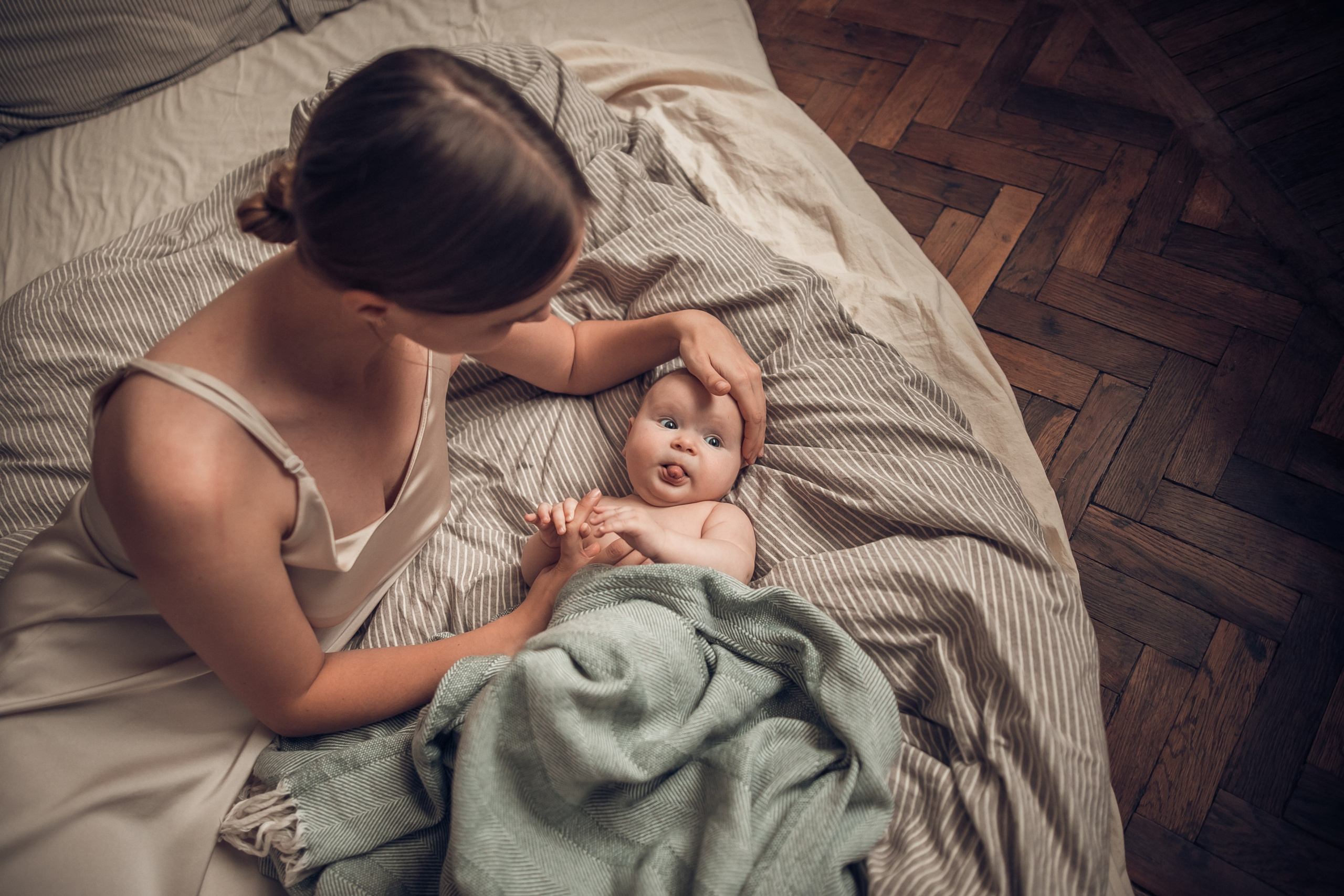 Настя и Даша. Главная