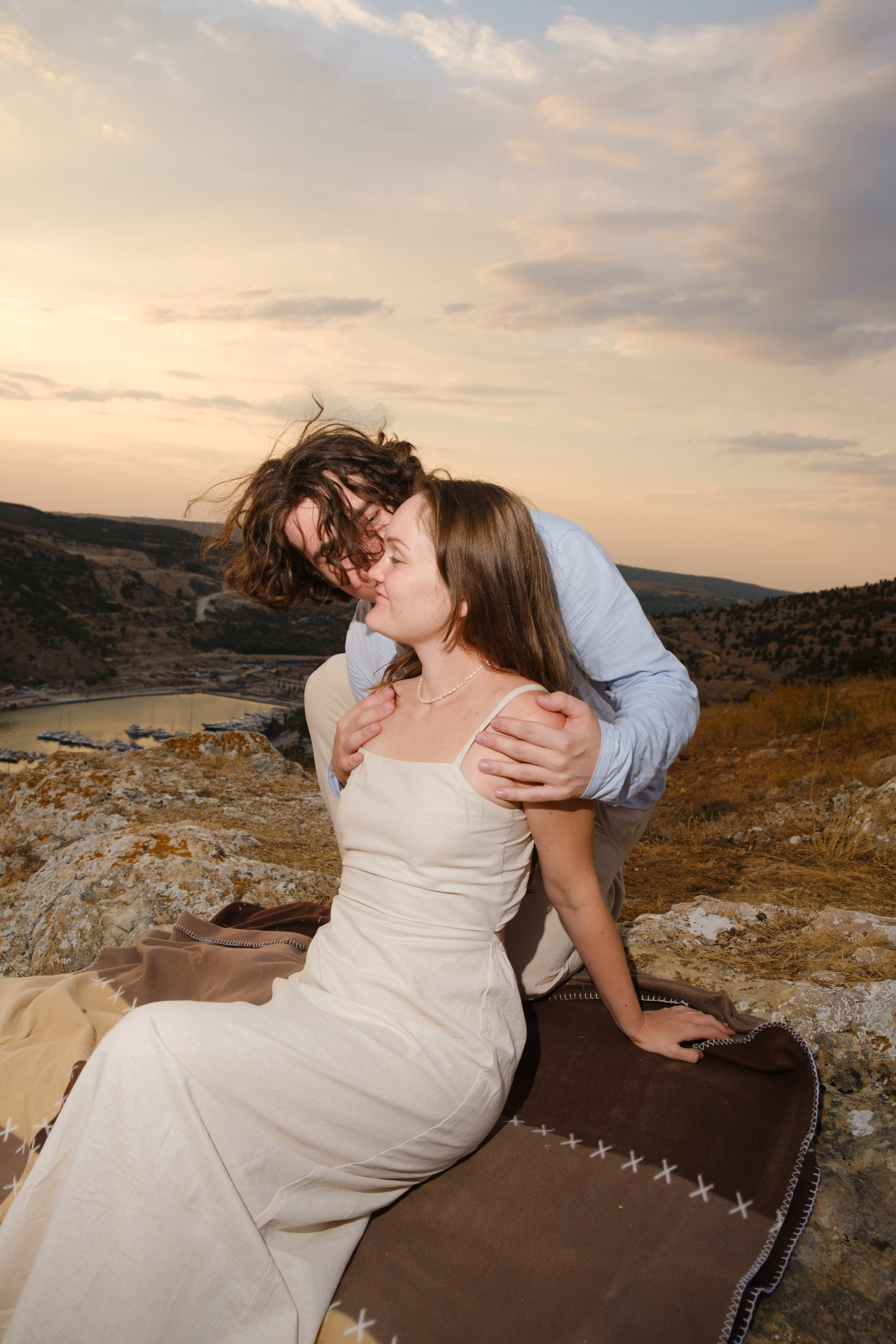 Л+Н в Балаклаве. Профессиональная фотосъемка в Крыму. Натуральные эмоции и живые кадры. Забронируйте дату прямо сейчас!