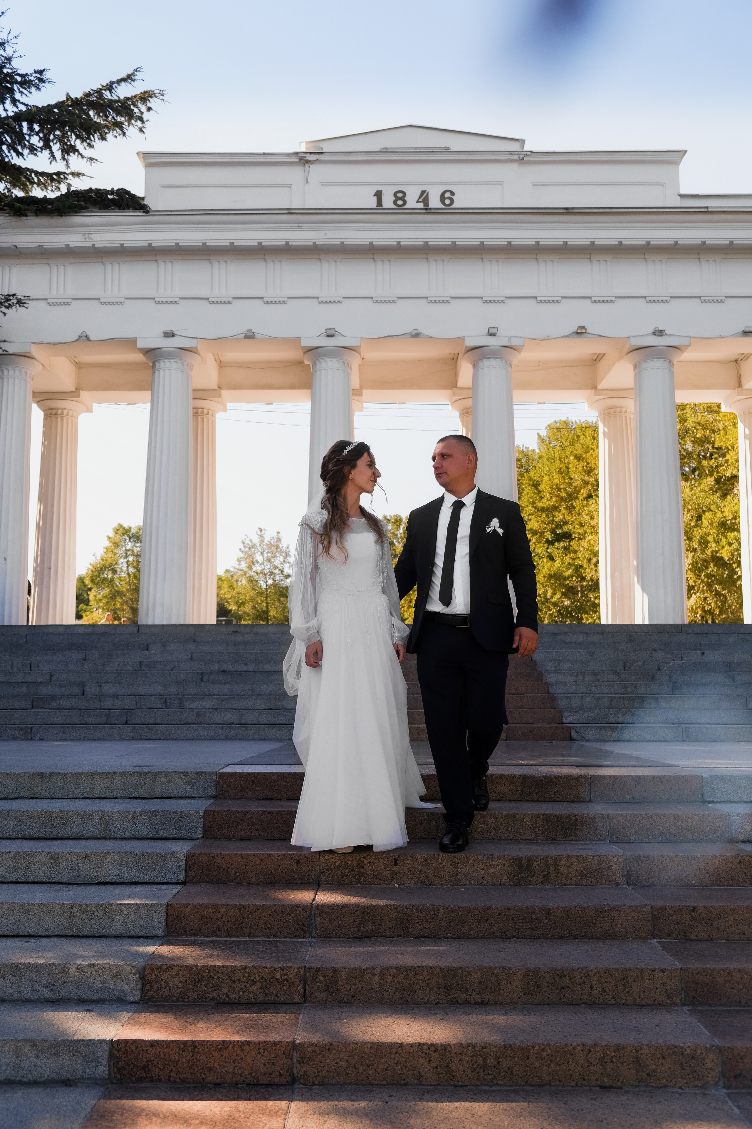 Свадебная фотосессия. Разные. Красивые фотографии. Профессиональная фотосъемка в Крыму. Натуральные эмоции и живые кадры. Забронируйте дату прямо сейчас!