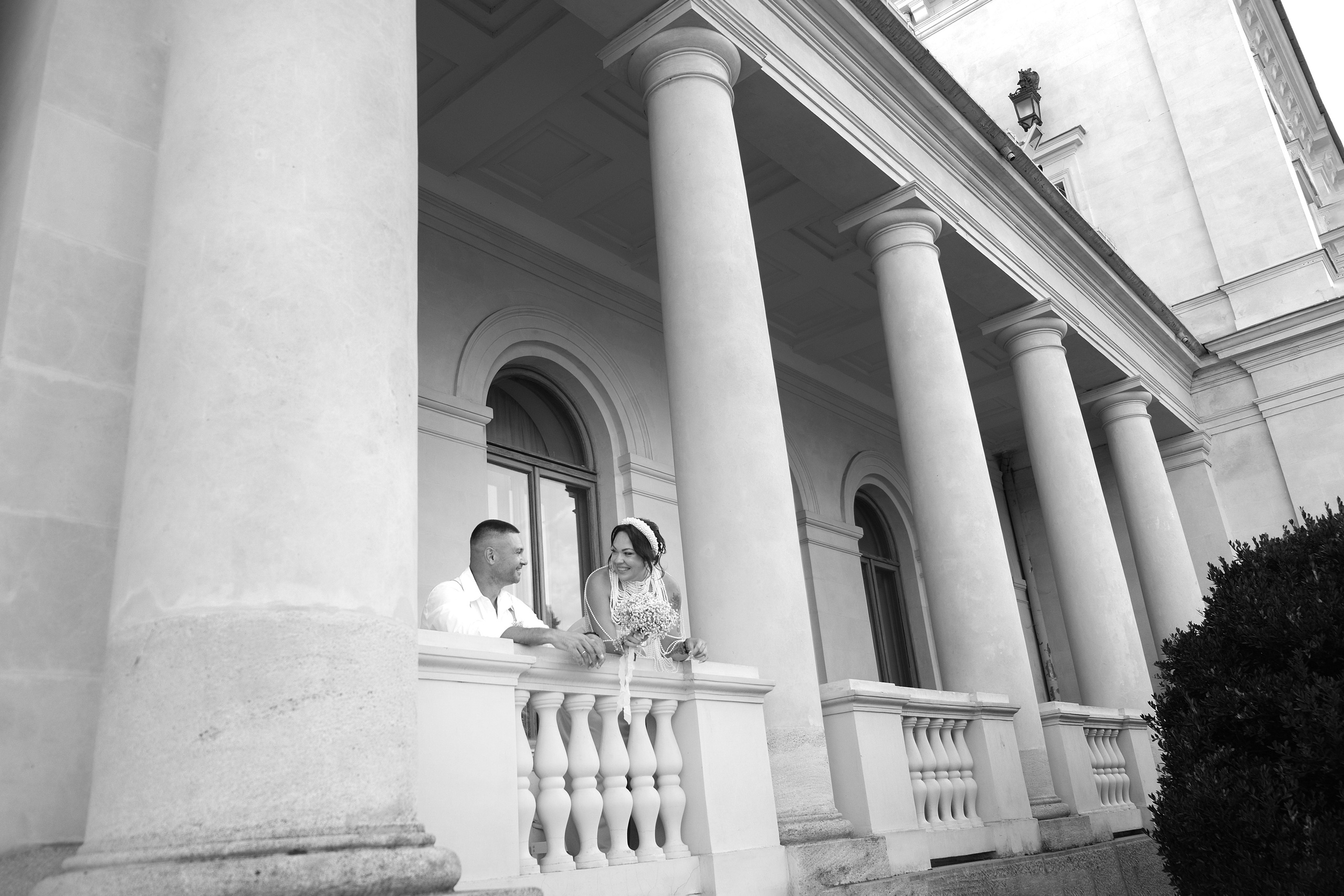 А+Е (Ялта). Профессиональная фотосъемка в Крыму. Натуральные эмоции и живые кадры. Забронируйте дату прямо сейчас!