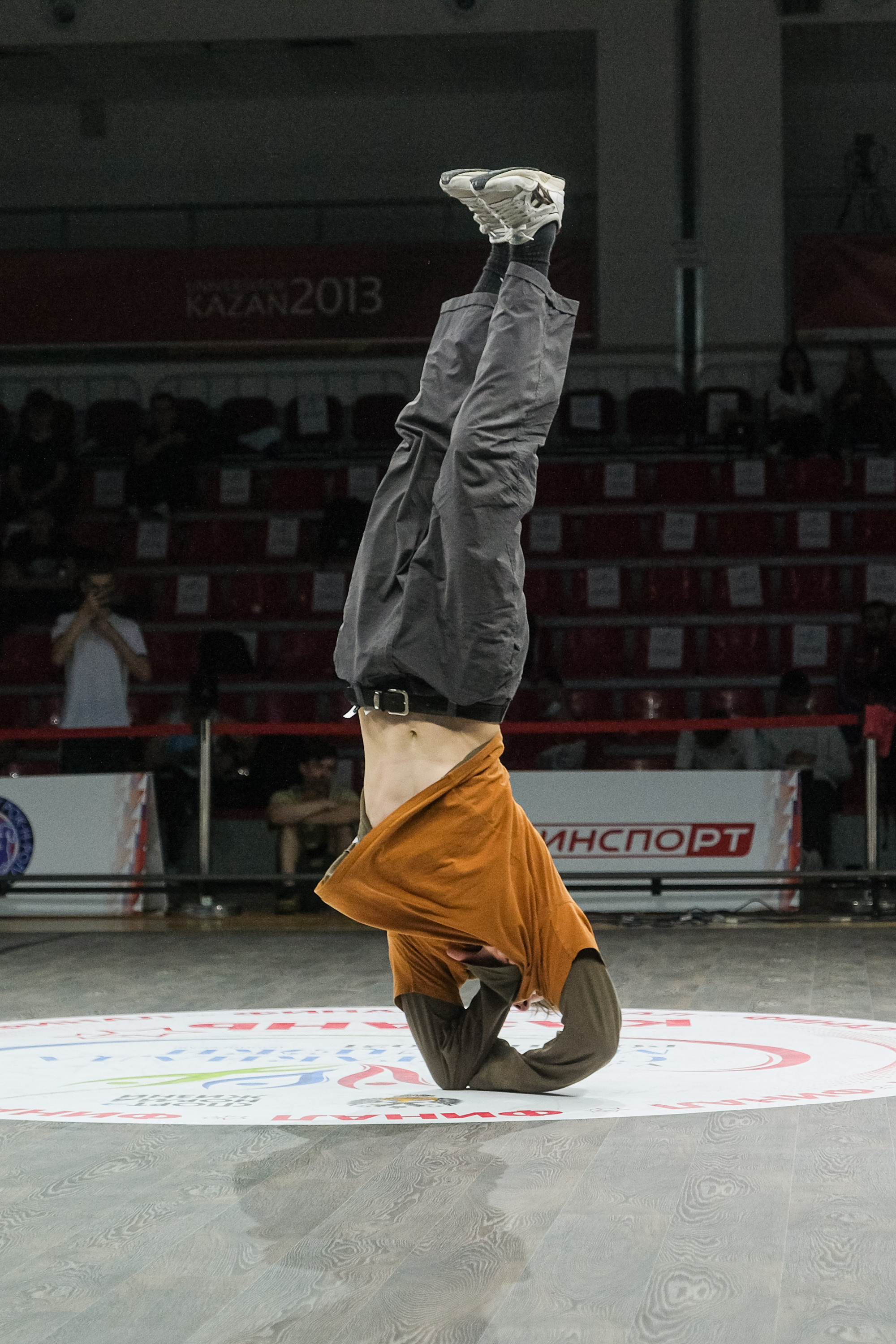 Фотосъемка брейкинга. Репортажный фотограф в Казани Павел Серпокрылов