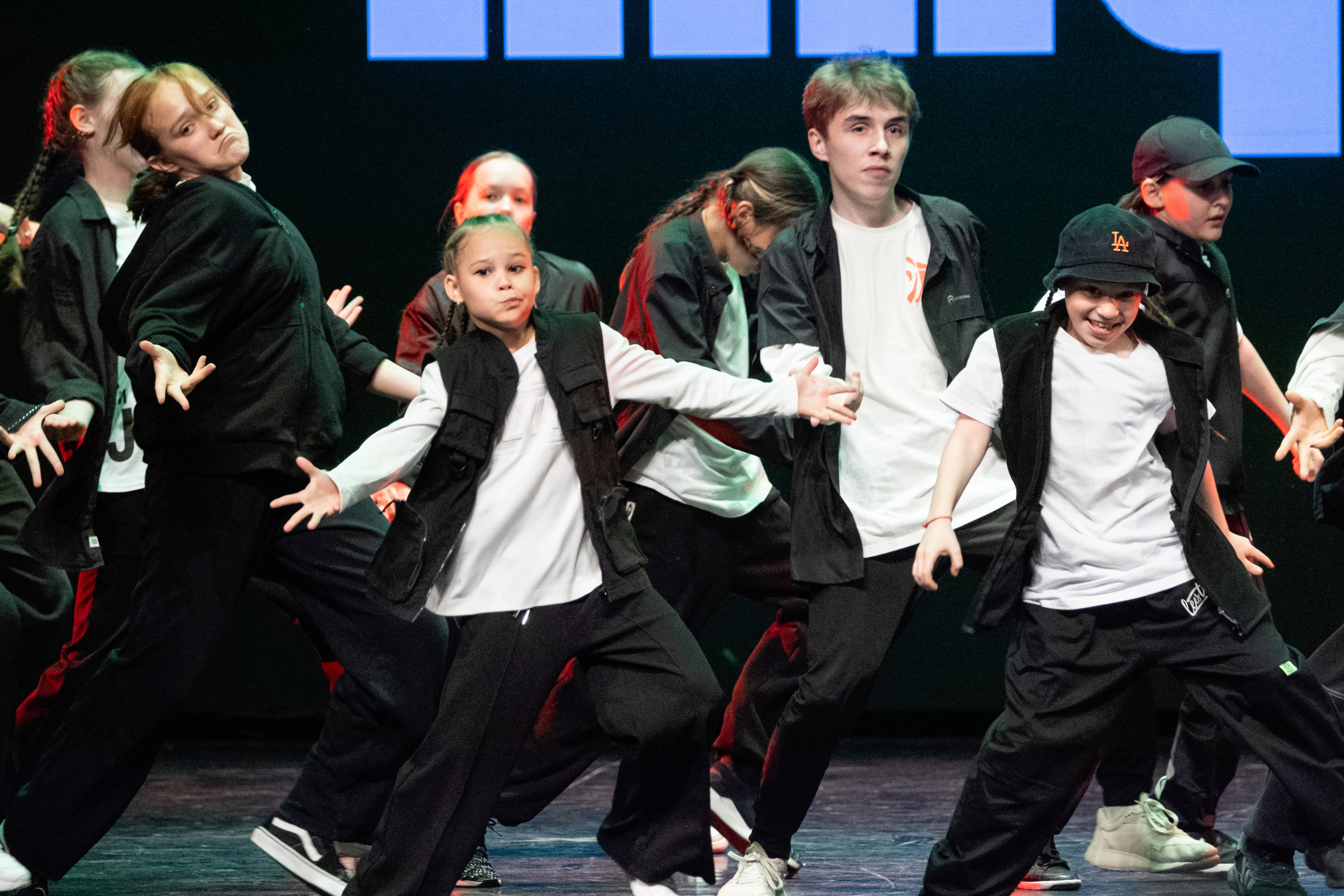 Kingstep Show 9. Первые кадры. Репортажный фотограф в Казани Павел Серпокрылов