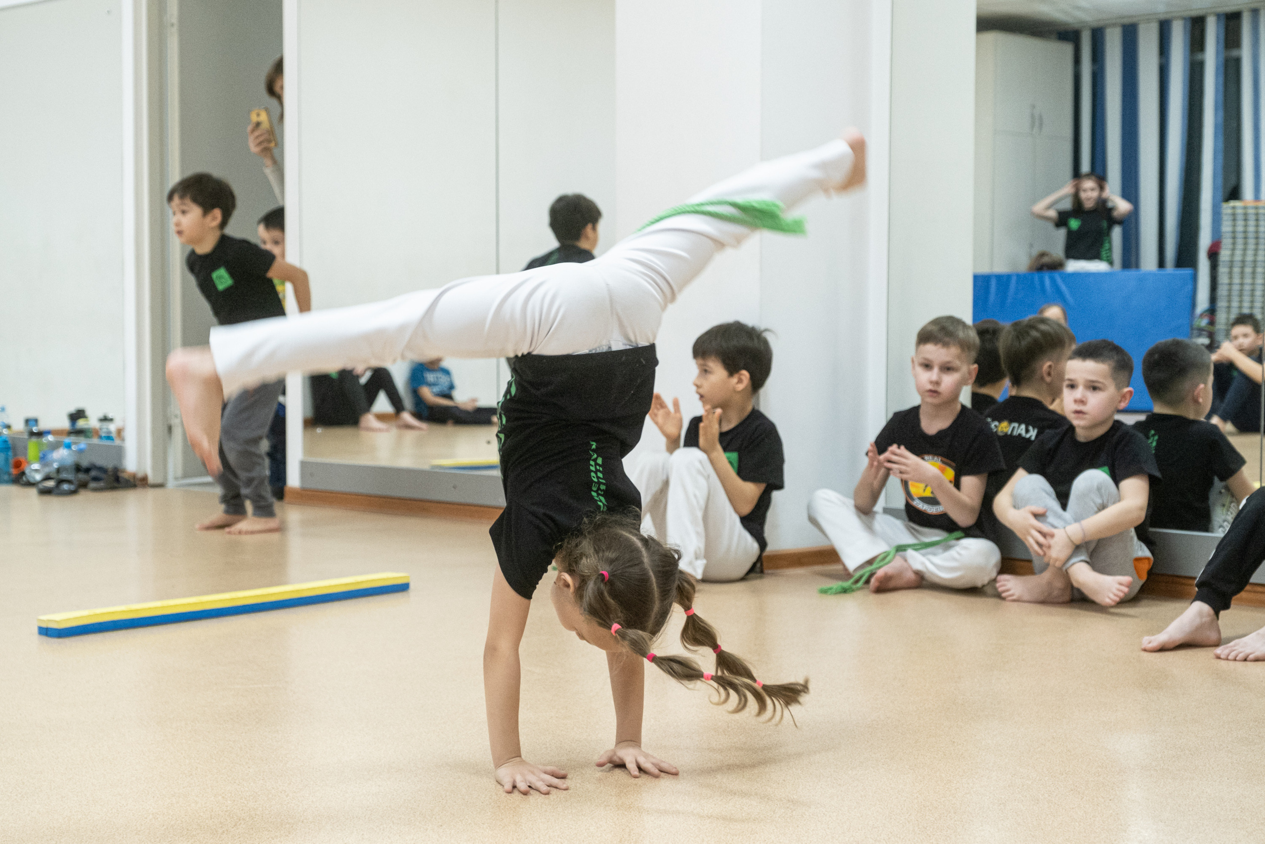 Фотограф на открытое занятие по капоэйре. Репортажный фотограф в Казани Павел Серпокрылов