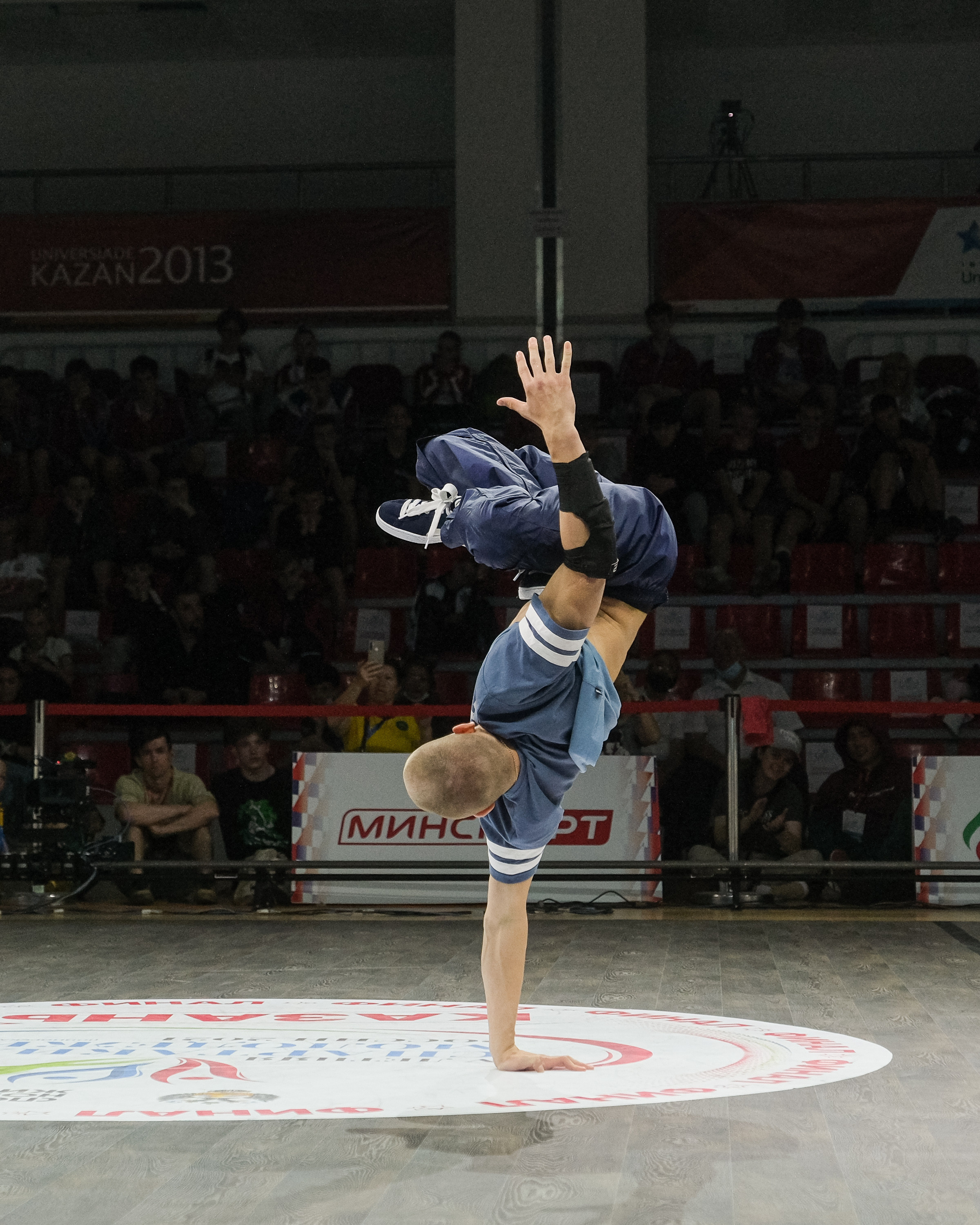 Фотосъемка брейкинга. Репортажный фотограф в Казани Павел Серпокрылов