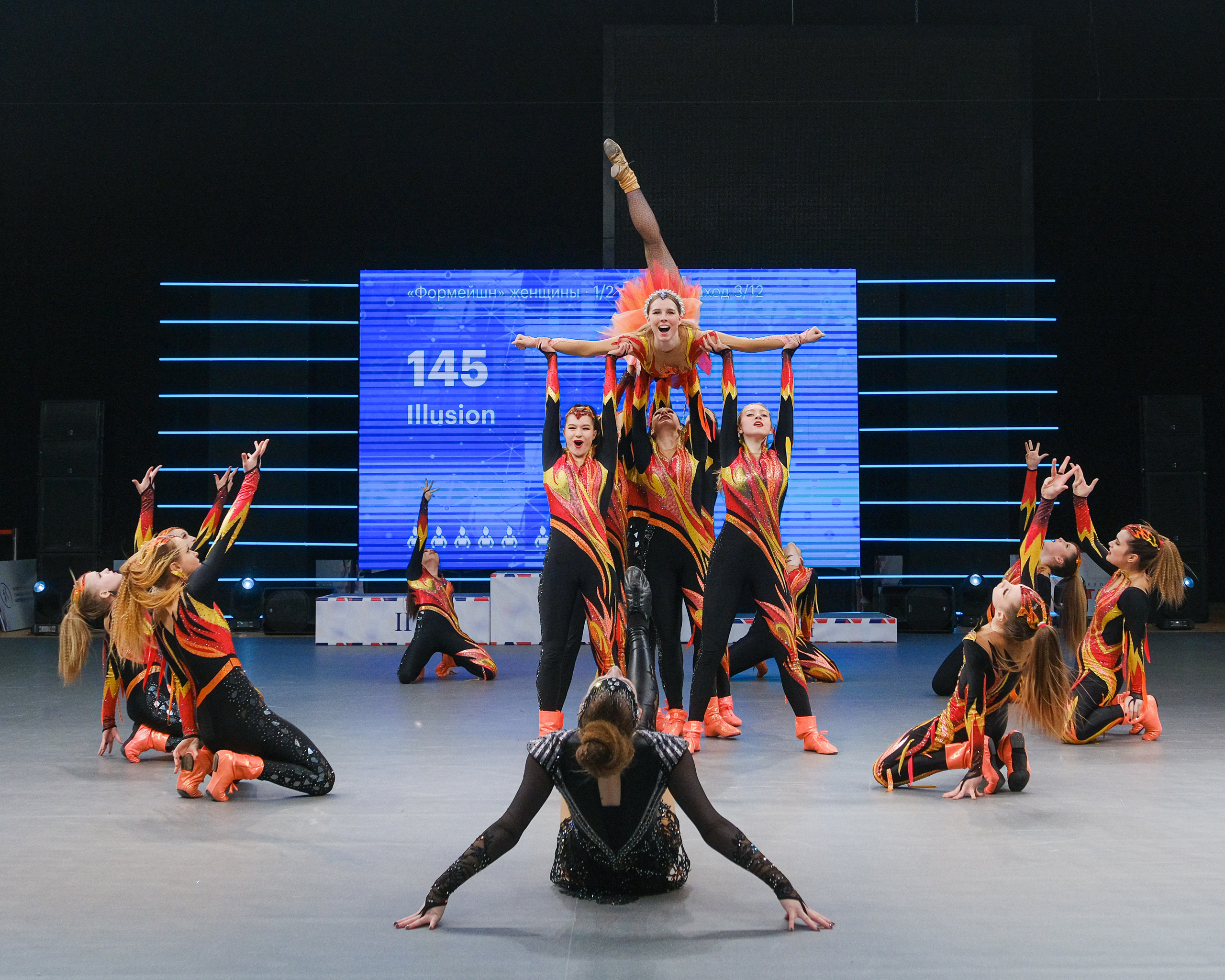 Фотограф на акробатический рок-н-ролл. Репортажный фотограф в Казани Павел Серпокрылов