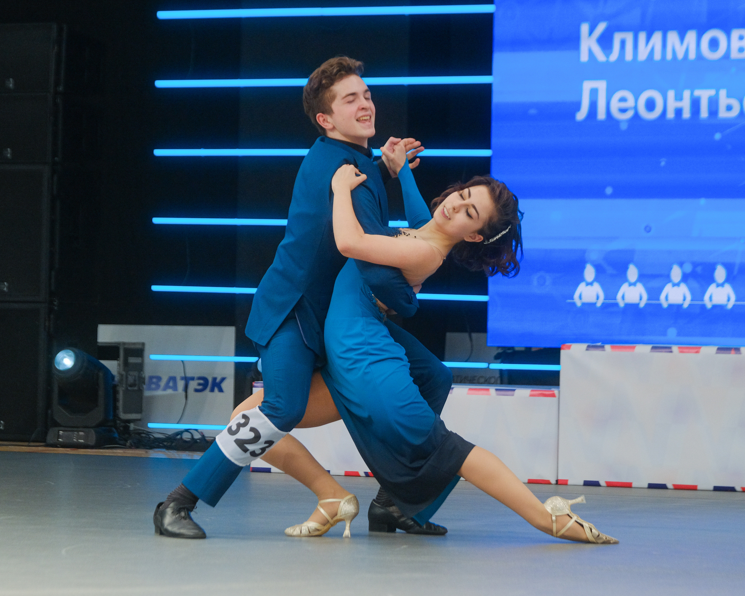 Фотограф на акробатический рок-н-ролл. Репортажный фотограф в Казани Павел Серпокрылов