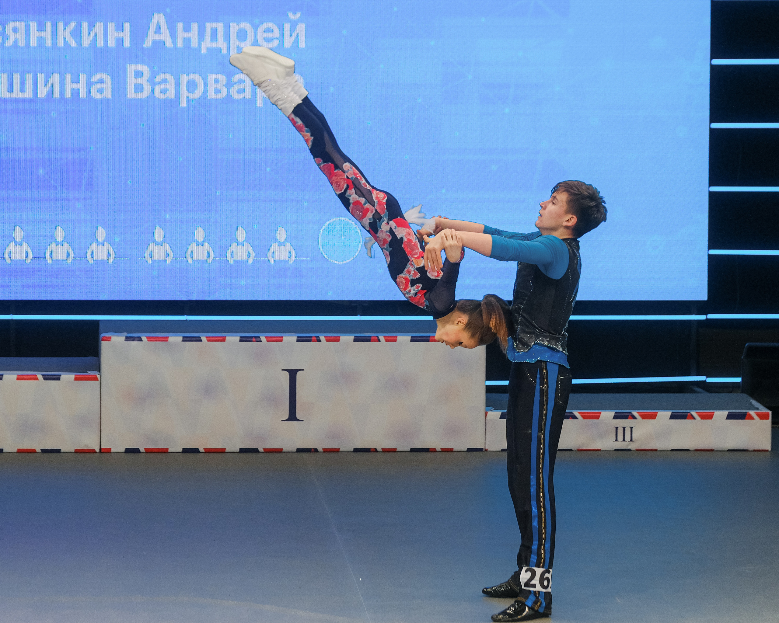 Фотограф на акробатический рок-н-ролл. Репортажный фотограф в Казани Павел Серпокрылов