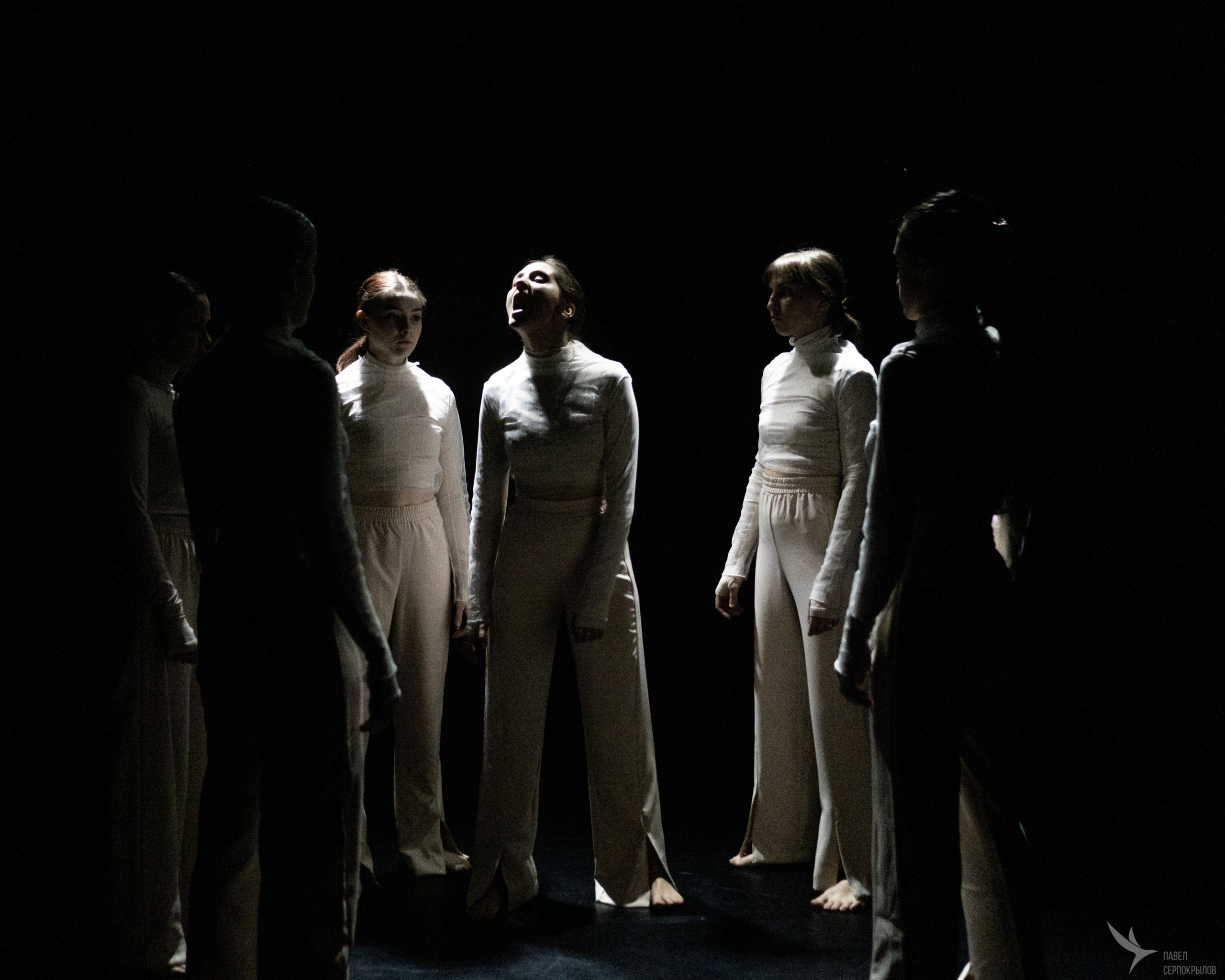 Пластический спектакль | Знакомство |. Репортажный фотограф в Казани Павел Серпокрылов