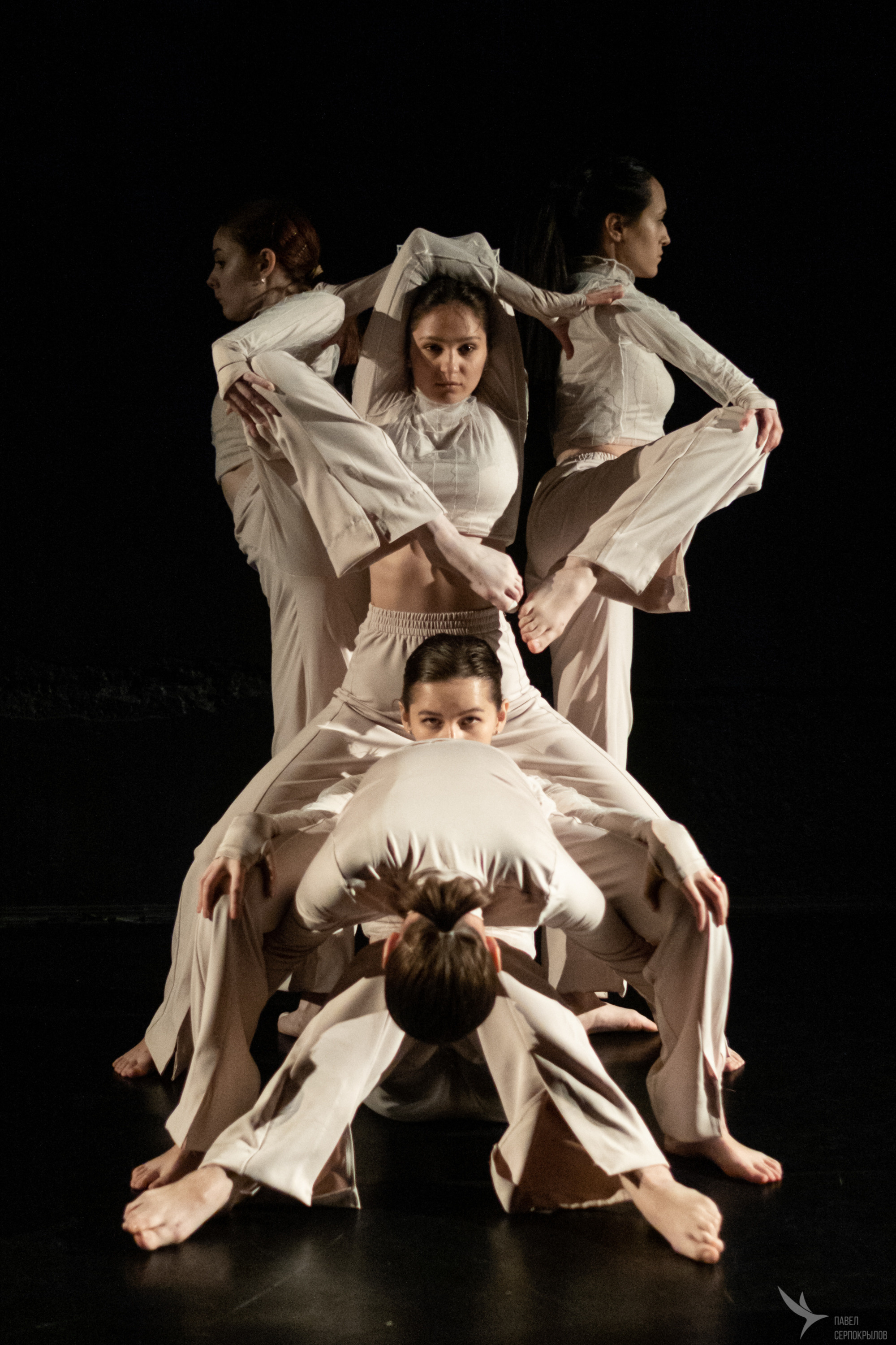 Пластический спектакль | Знакомство |. Репортажный фотограф в Казани Павел Серпокрылов