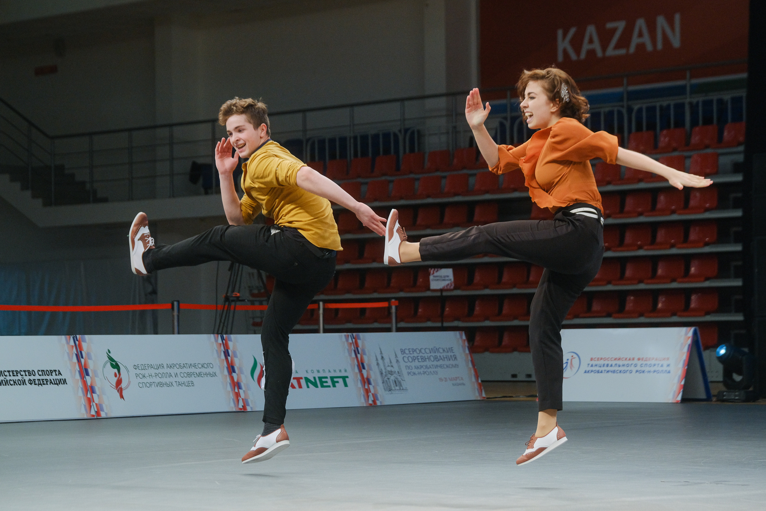 Фотограф на акробатический рок-н-ролл. Репортажный фотограф в Казани Павел Серпокрылов