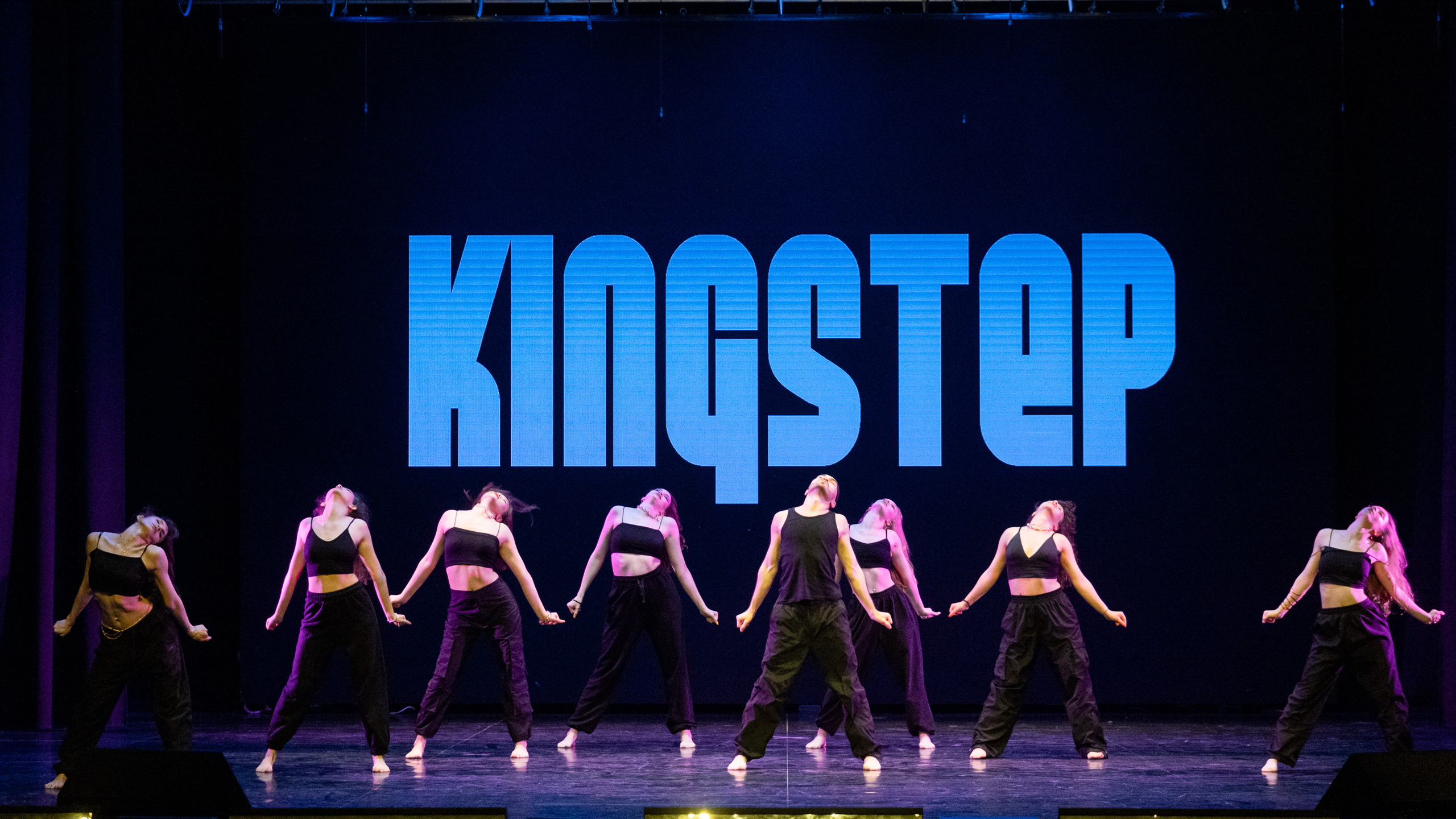 Kingstep Show 9. Первые кадры. Репортажный фотограф в Казани Павел Серпокрылов