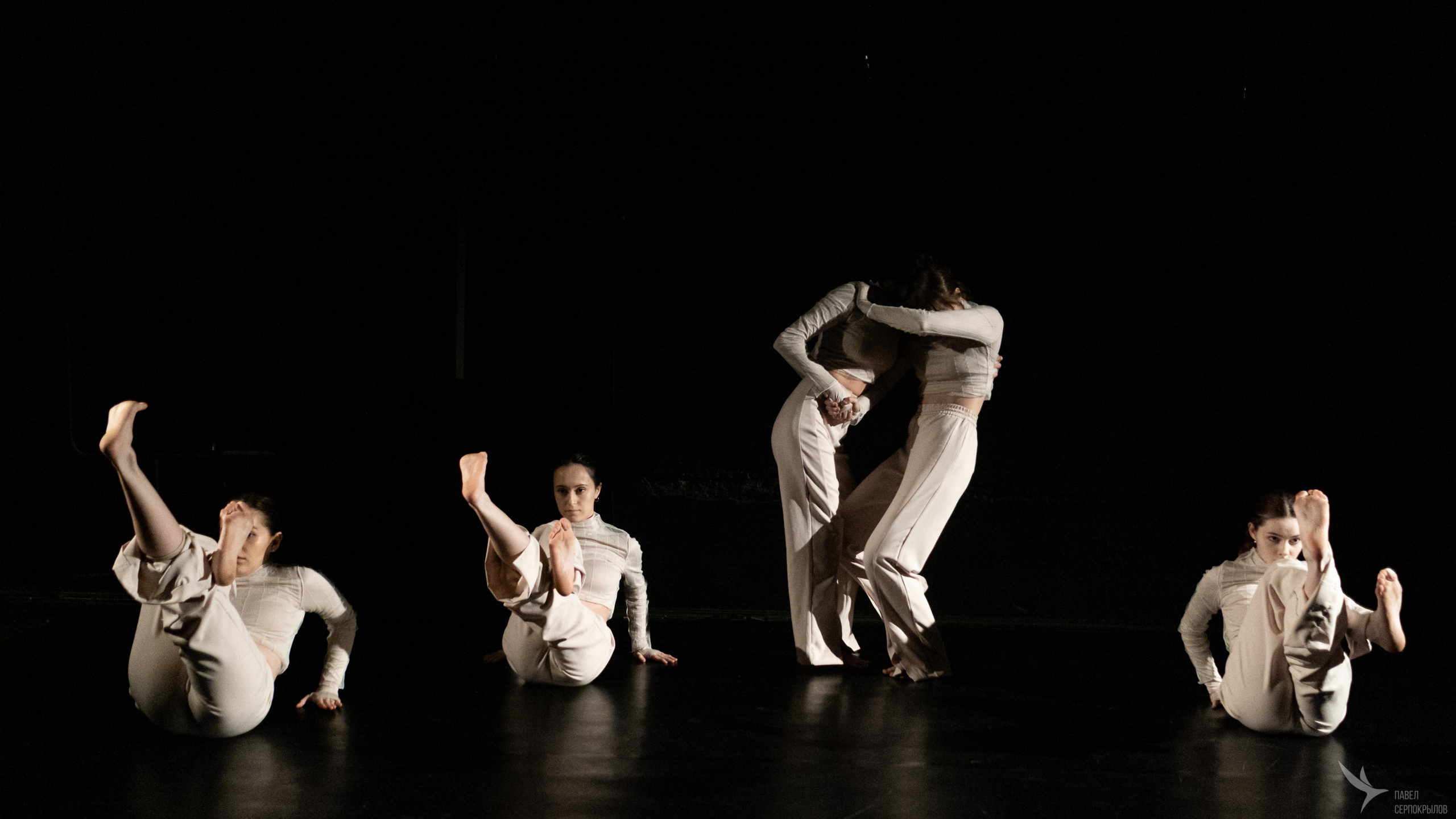 Пластический спектакль | Знакомство |. Репортажный фотограф в Казани Павел Серпокрылов