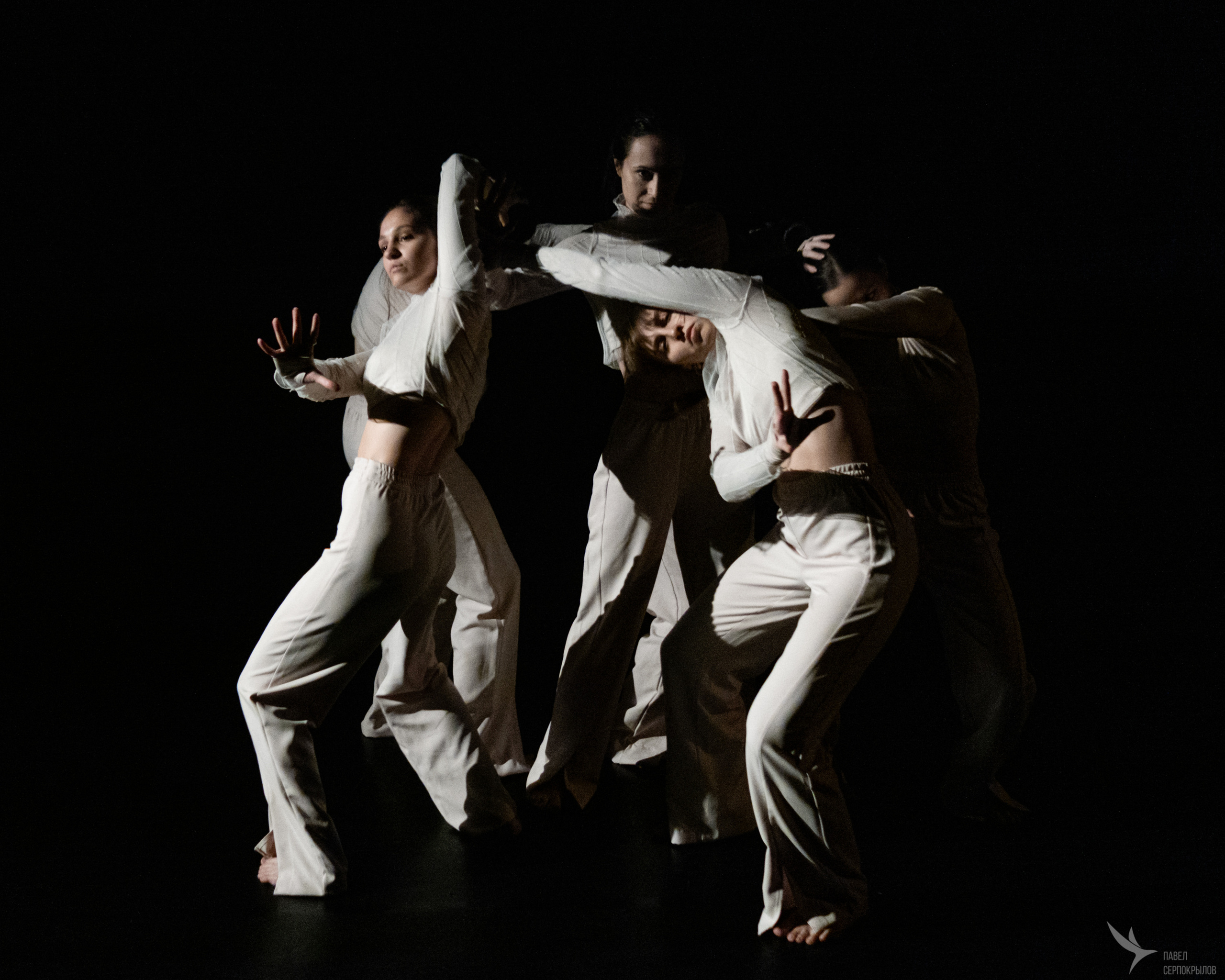 Пластический спектакль | Знакомство |. Репортажный фотограф в Казани Павел Серпокрылов