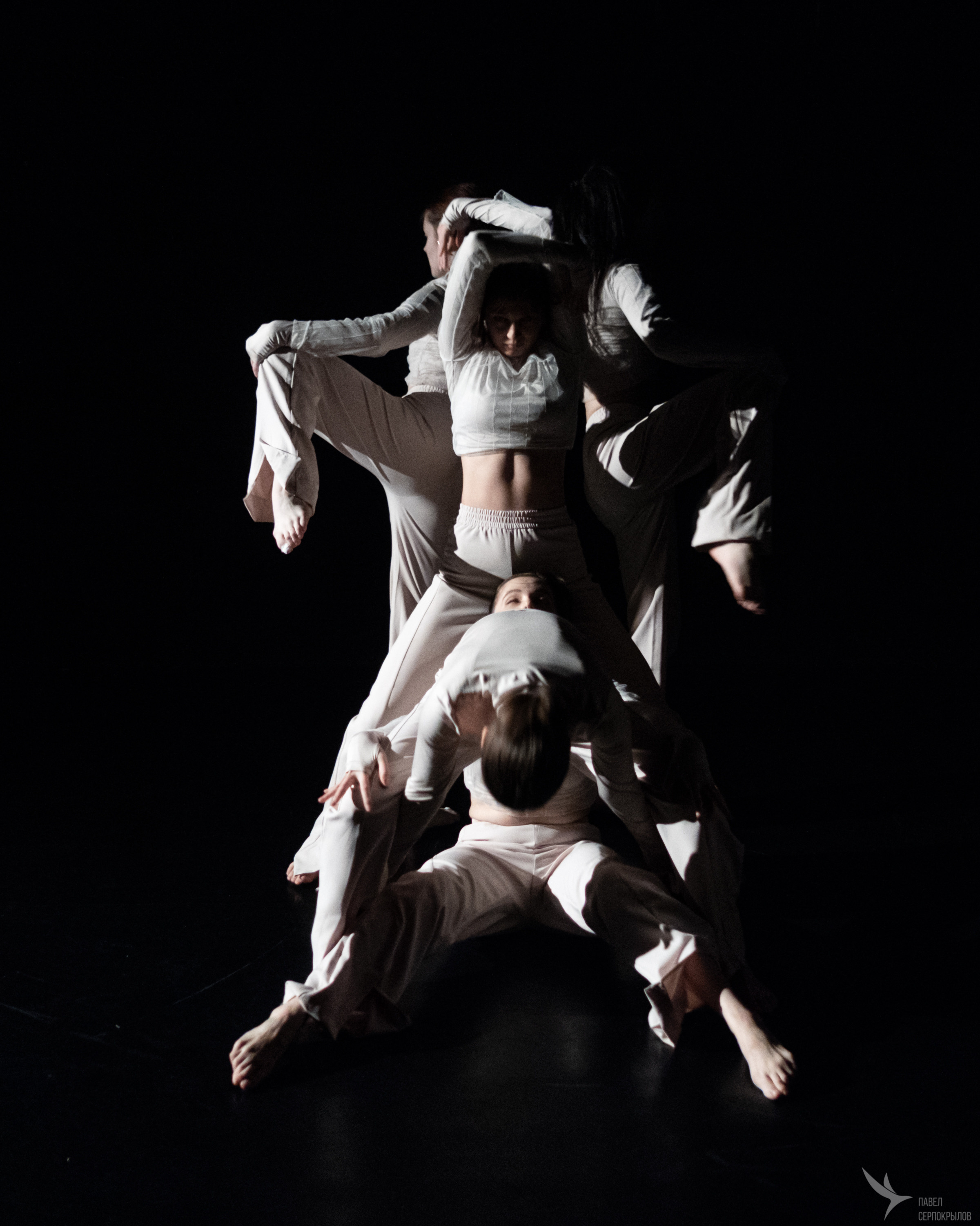 Пластический спектакль | Знакомство |. Репортажный фотограф в Казани Павел Серпокрылов