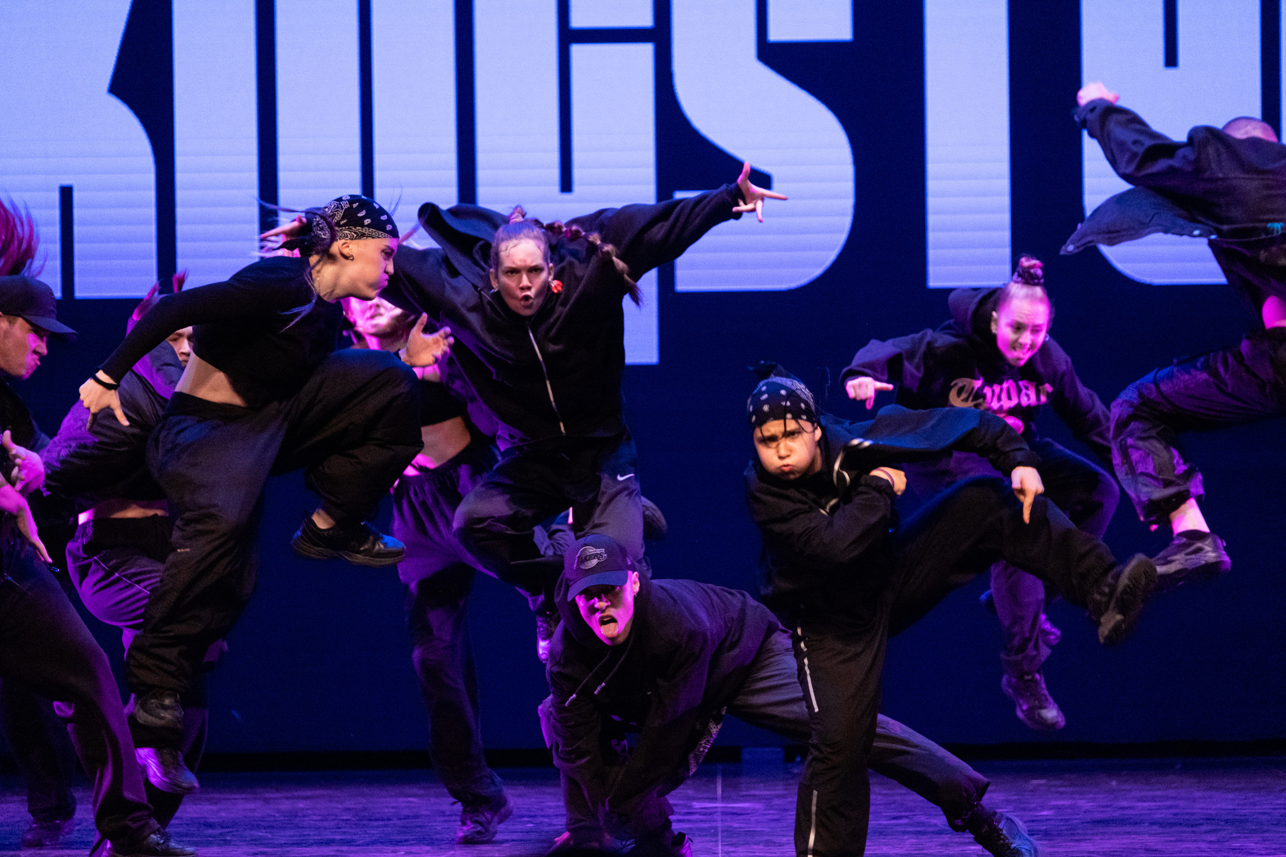 Kingstep Show 9. Первые кадры. Репортажный фотограф в Казани Павел Серпокрылов