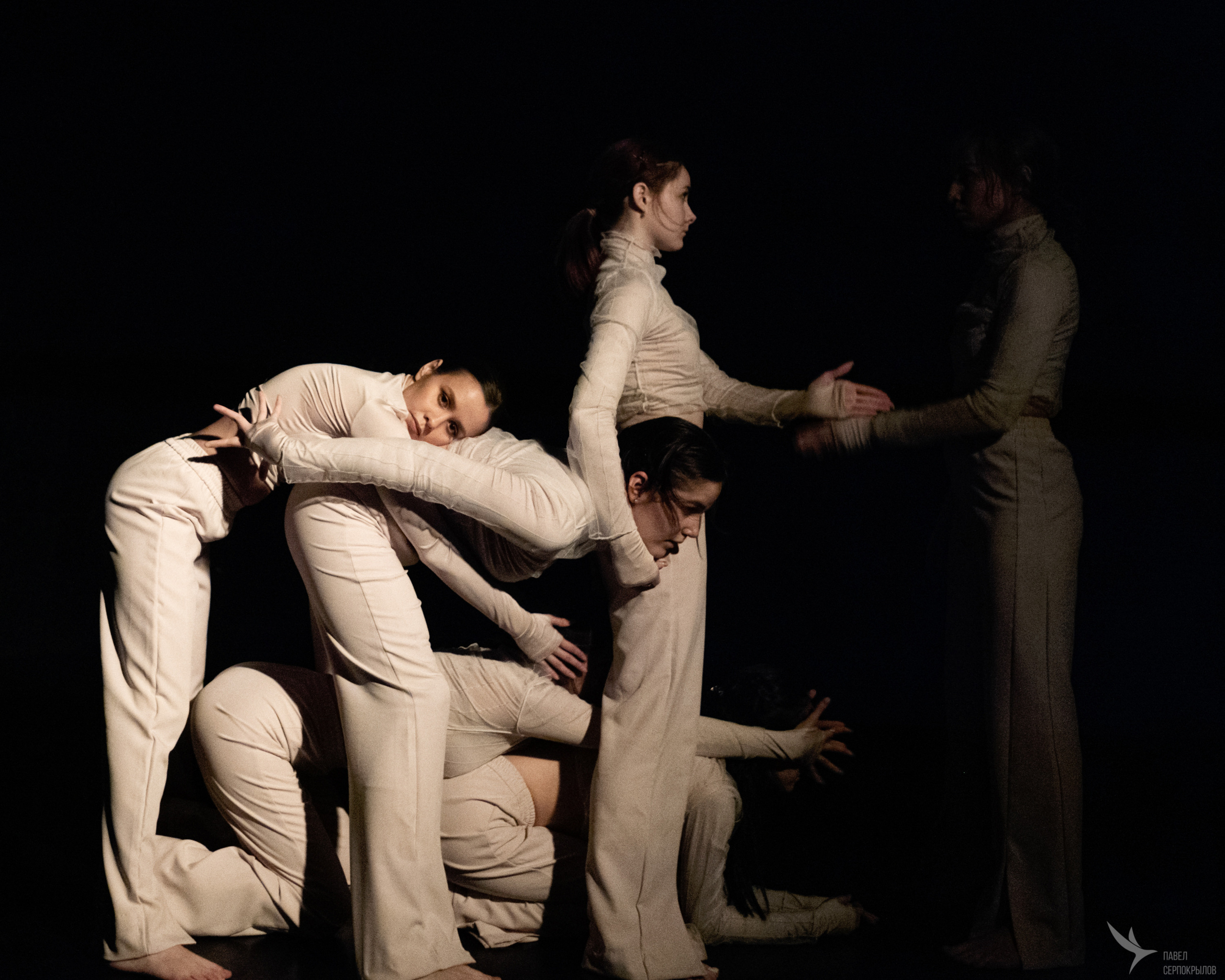 Пластический спектакль | Знакомство |. Репортажный фотограф в Казани Павел Серпокрылов
