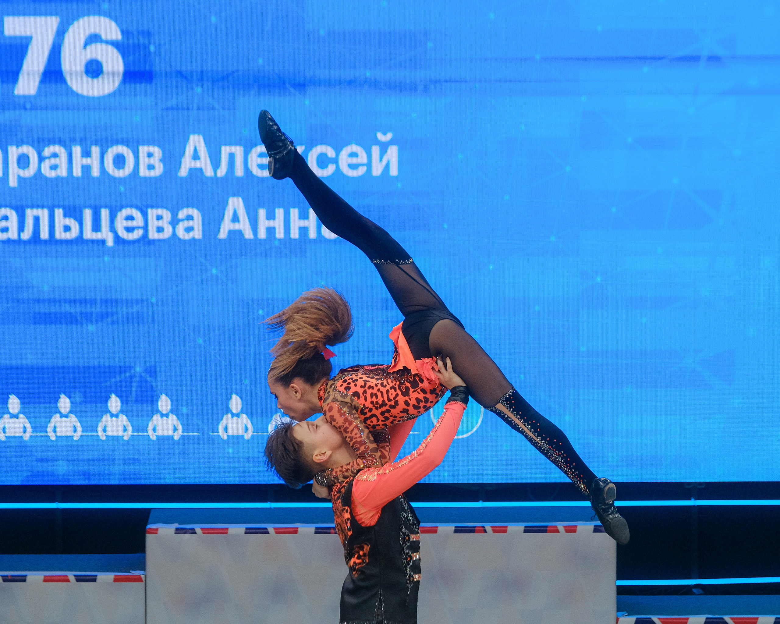 Фотограф на акробатический рок-н-ролл. Репортажный фотограф в Казани Павел Серпокрылов