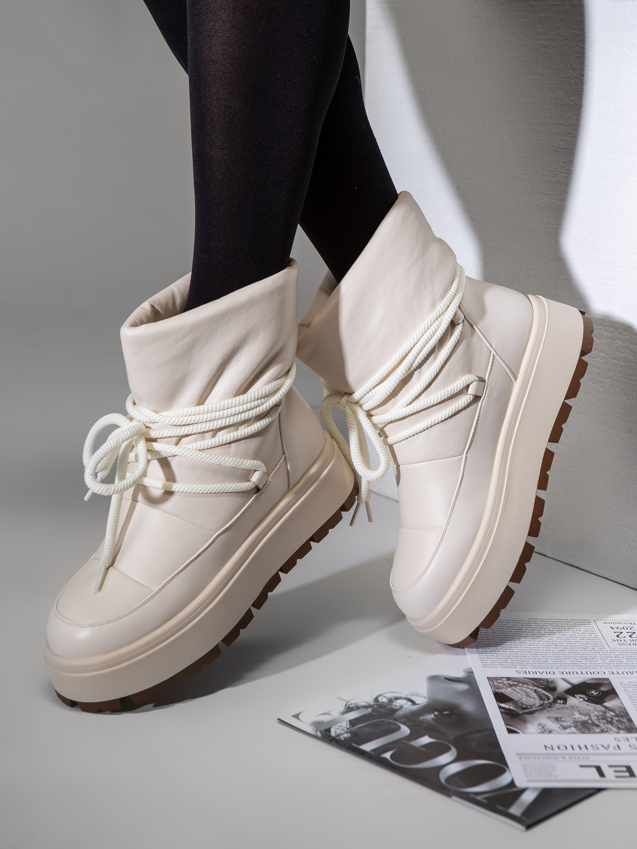 Обувь. Фотограф Мария Кольцова