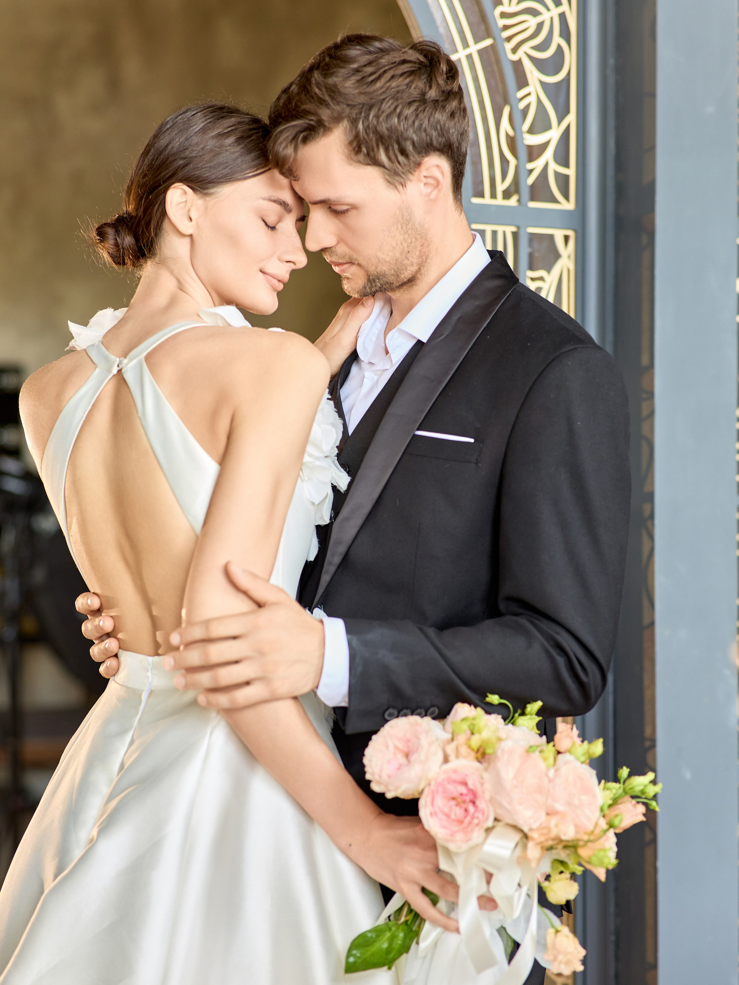 Свадебная прогулка в парке Горького в Москве