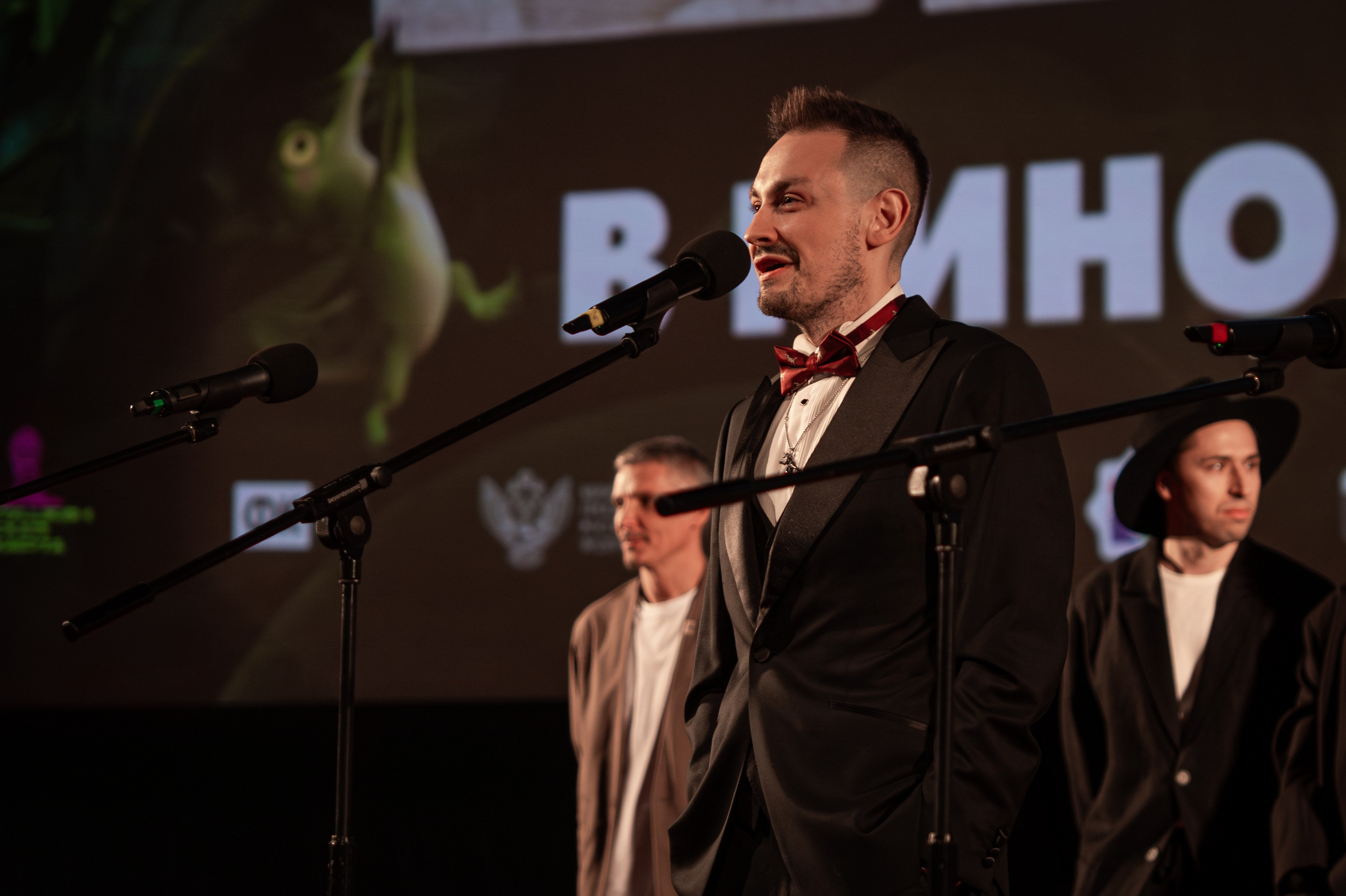 Премьера: Доктор Динозавров. Илья Варин — Фотограф Москва, Тверь