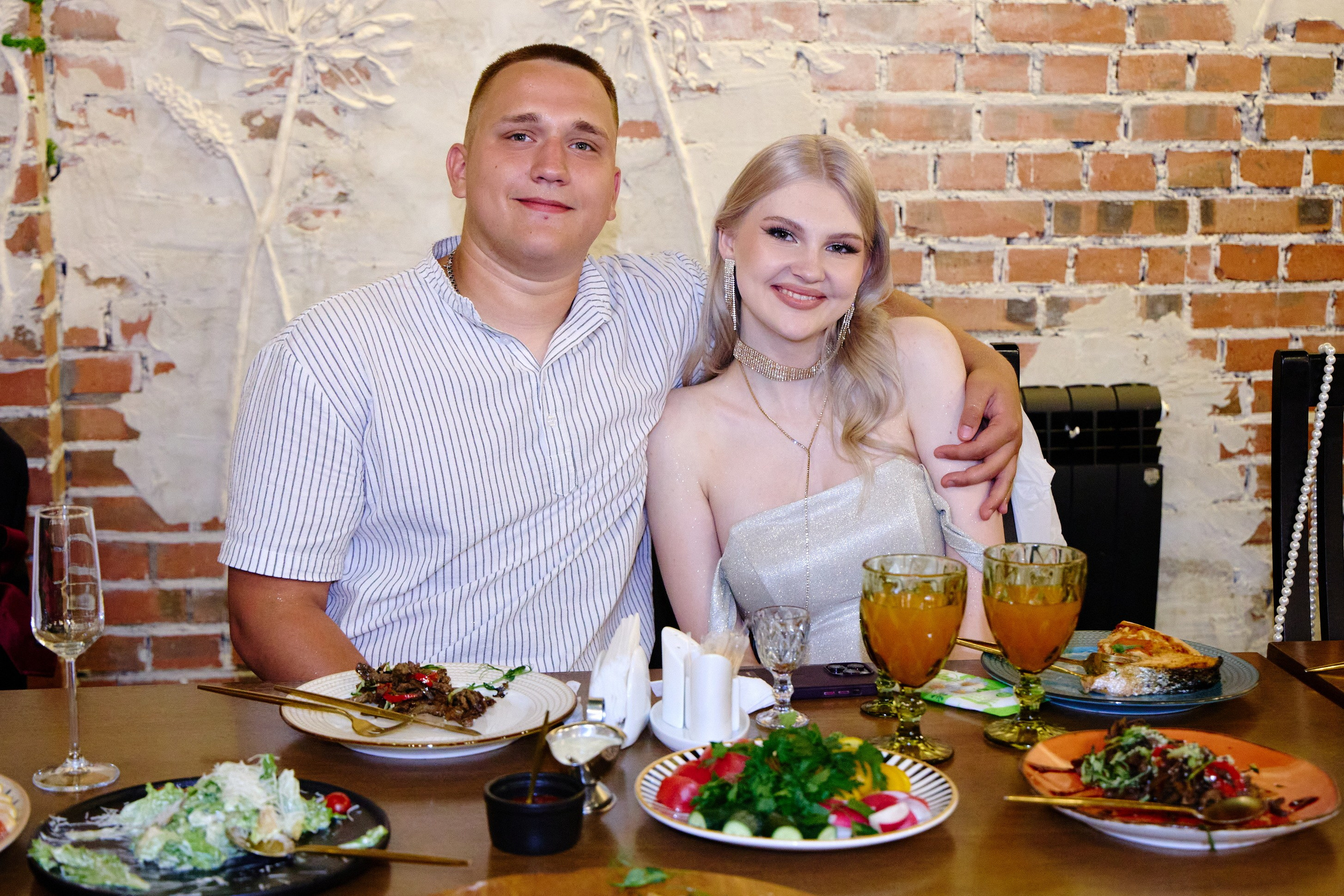 Выпускной 35 Сош. Фотограф Выпускные альбомы Таганрог Сергей Коробченко