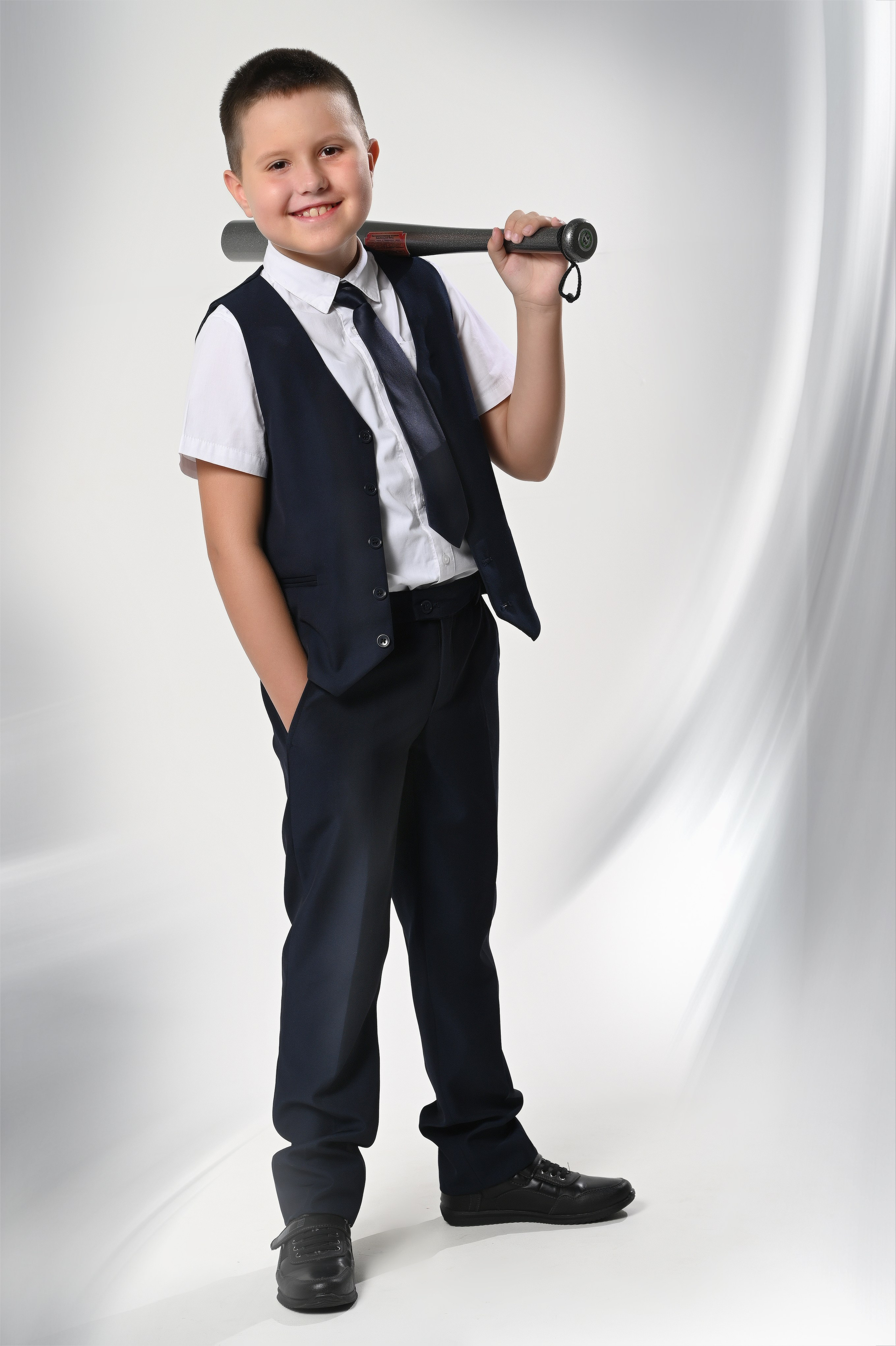 Фотоальбомы, фотокниги, альбомы для учеников начальных классов в школах в городе Вологда