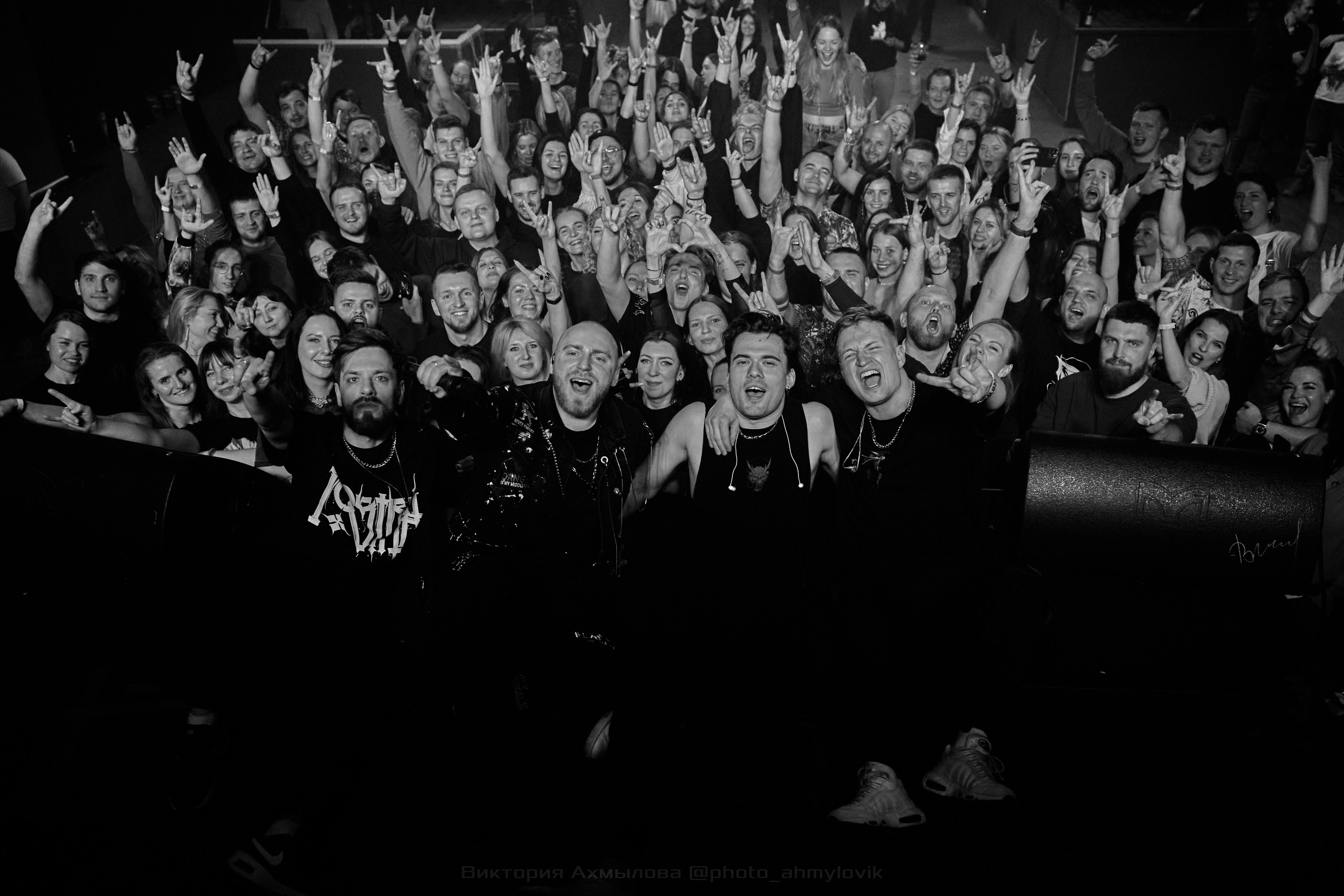 30.03.2024 iOstra Glastonberry. Виктория Ахмылова. Фотограф в Москве