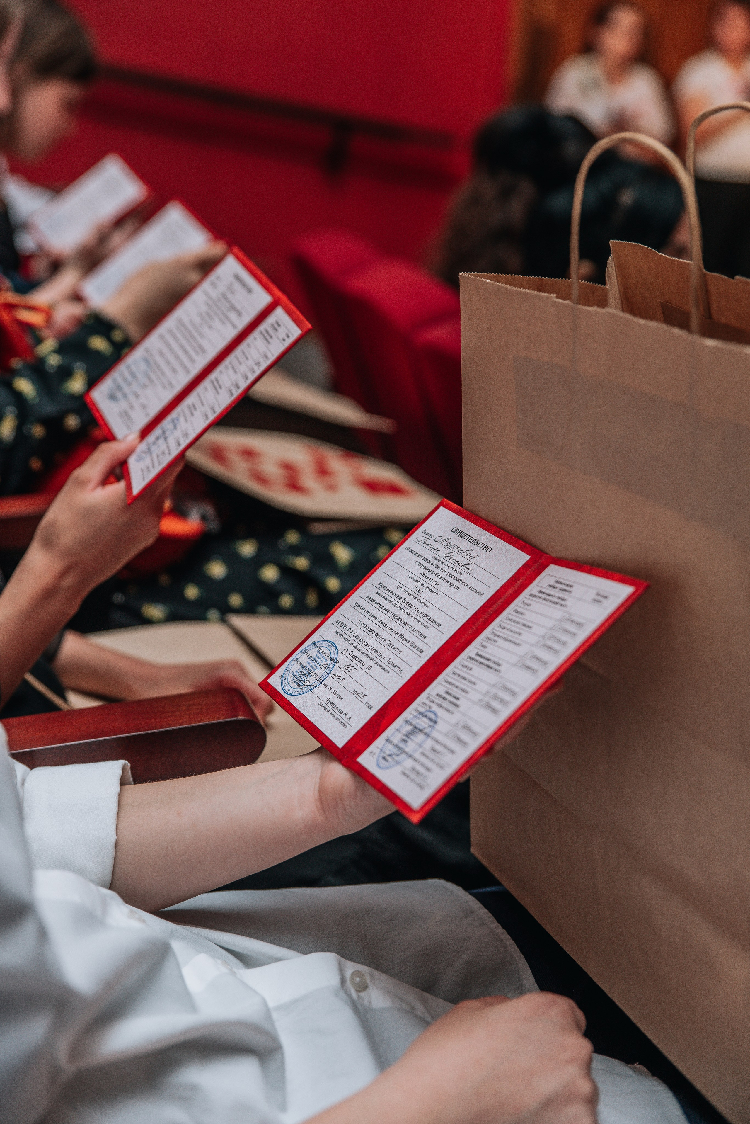 Выпускной в художественной школе. Главная