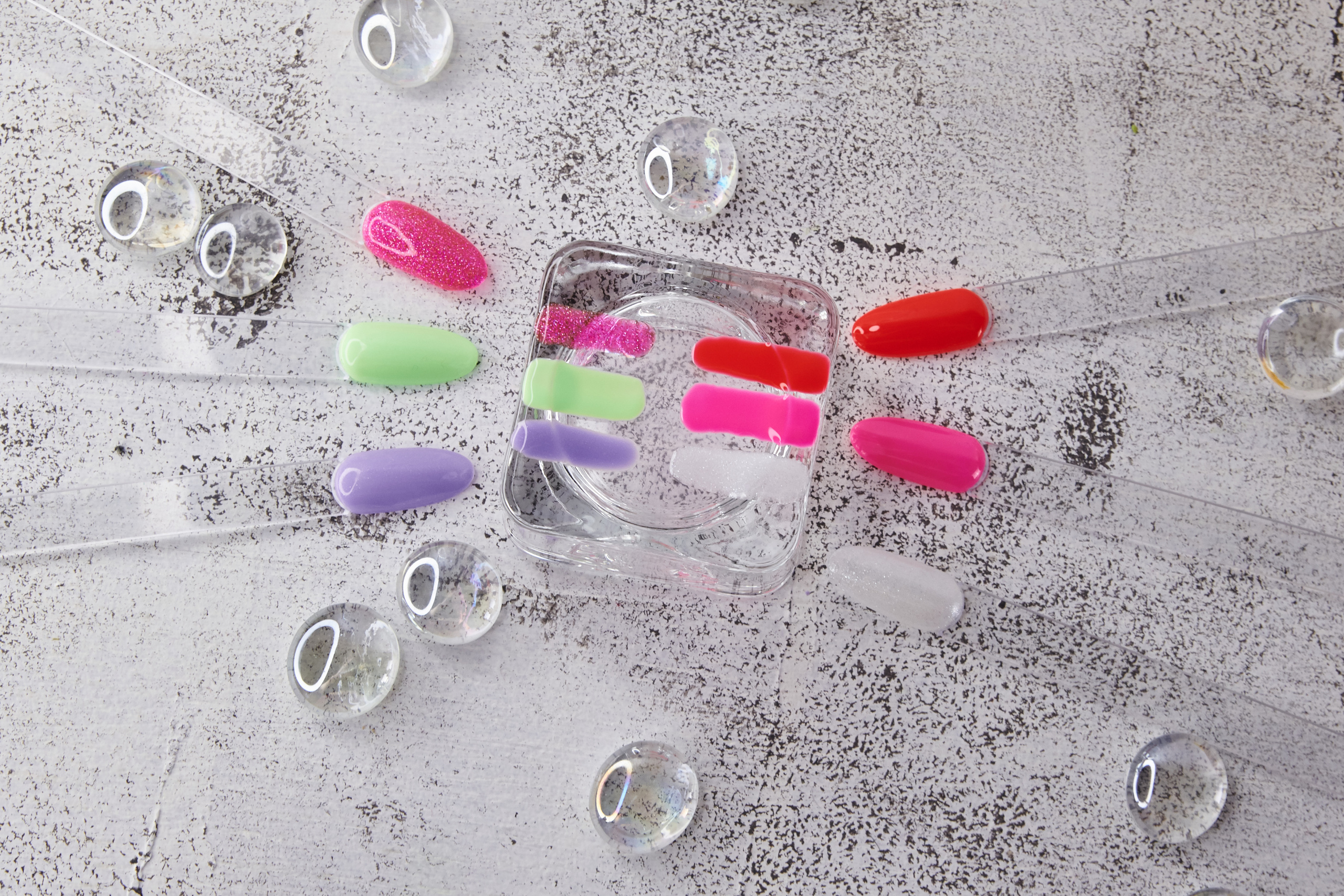 Коллекция гель-лаков. ФОТОГРАФ Кристина Павлова | МОСКВА