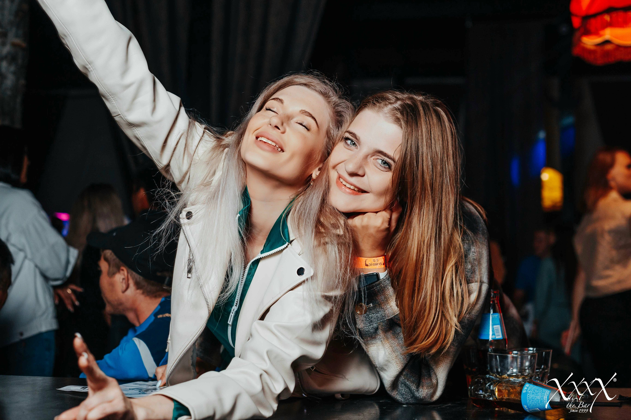 The bar XXXX. Репортажный (Event) фотограф в Барнауле | Даниил Маркин | Качество и вайб