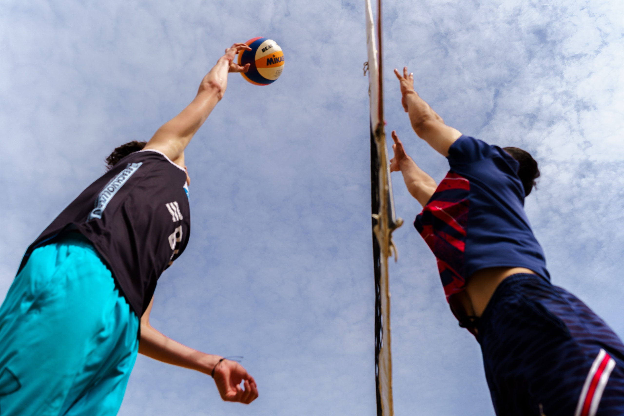 Спортивный репортаж турнира по пляжному волейболу ТАТАРЧЕЛЛЕНДЖ. Репортажный, свадебный и портретный фотограф в Казани | Ринат Миниханов