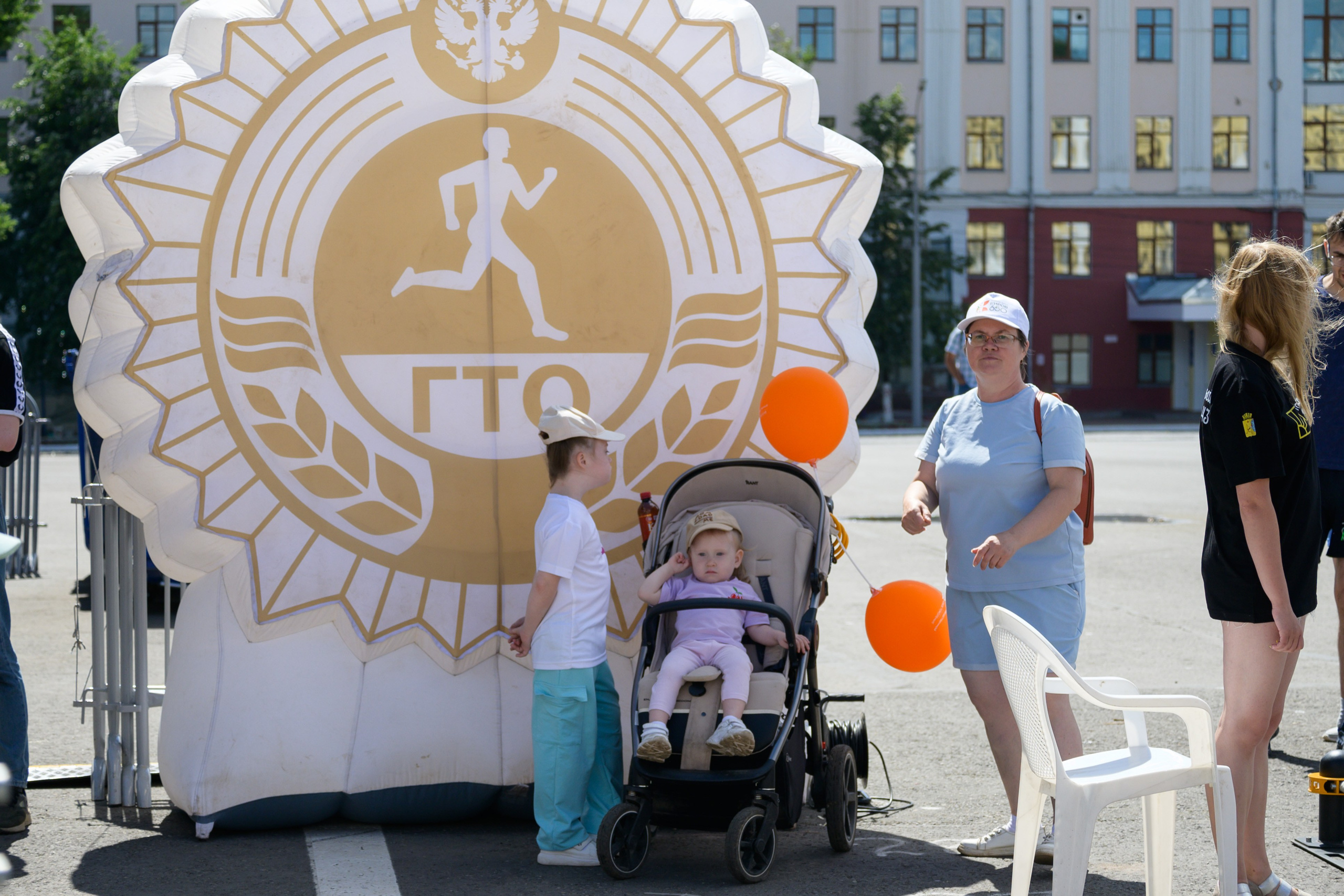 Семейный фитнес-фестиваль «Живи ярко»