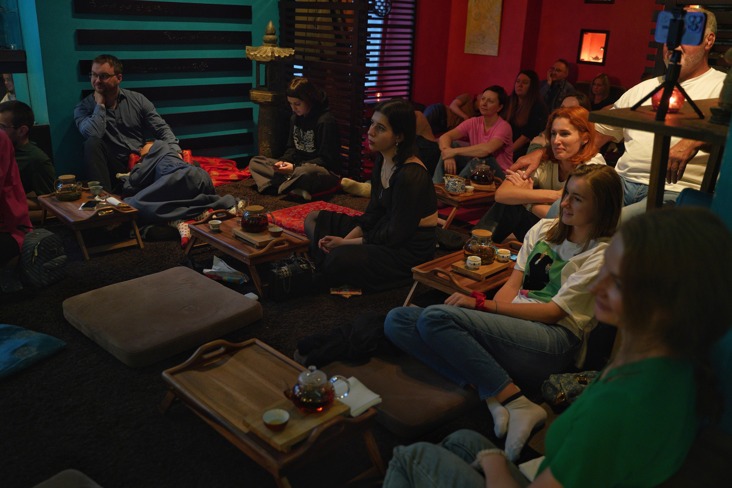 Выступление Forest jam project в Открытом в чайной Чаван. Портретный и репортажный фотограф Наталья Горобец