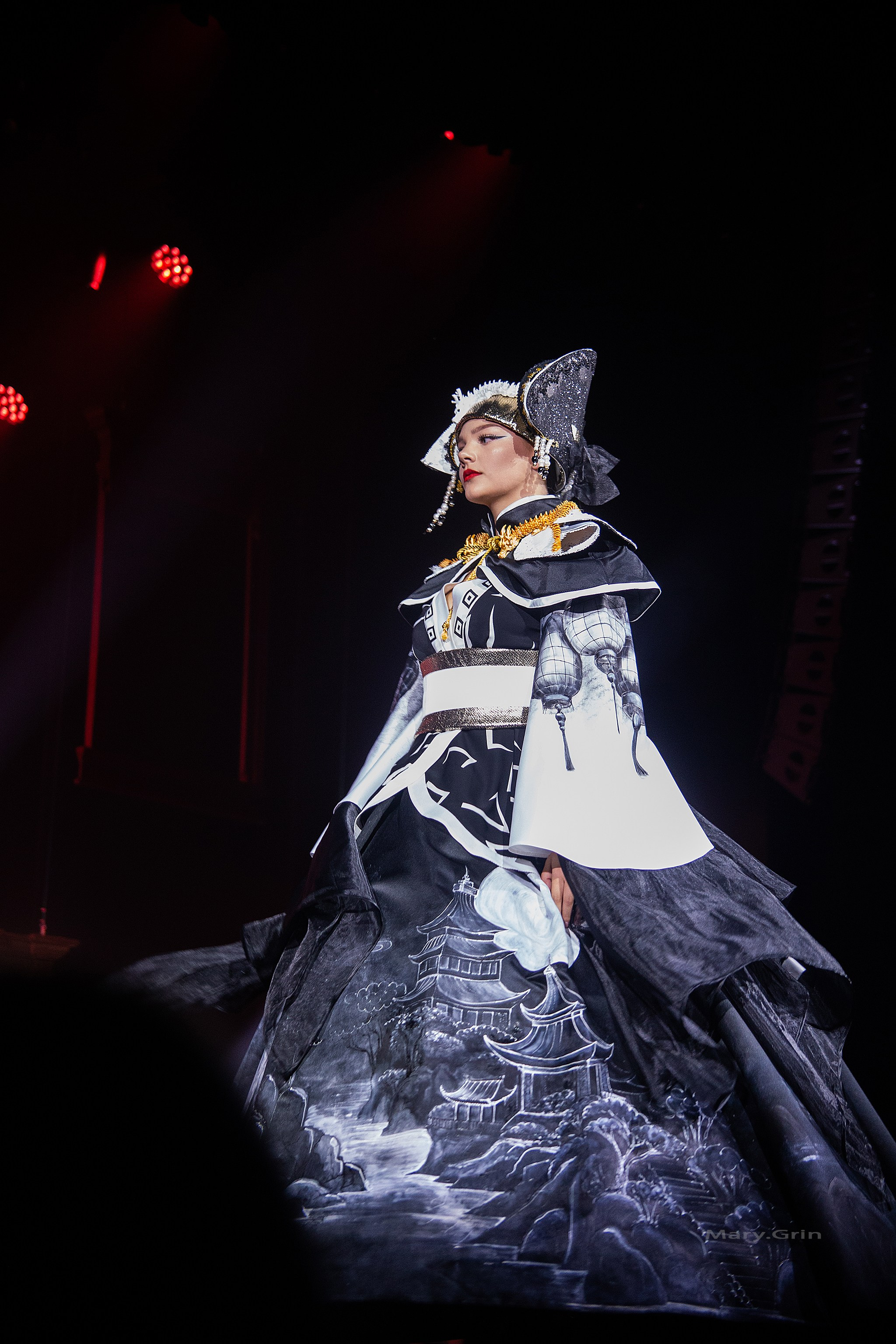 Подиумный спектакль «стиль Надежды» 2025. Детский и семейный фотограф, фотограф мероприятий Нижний Новгород