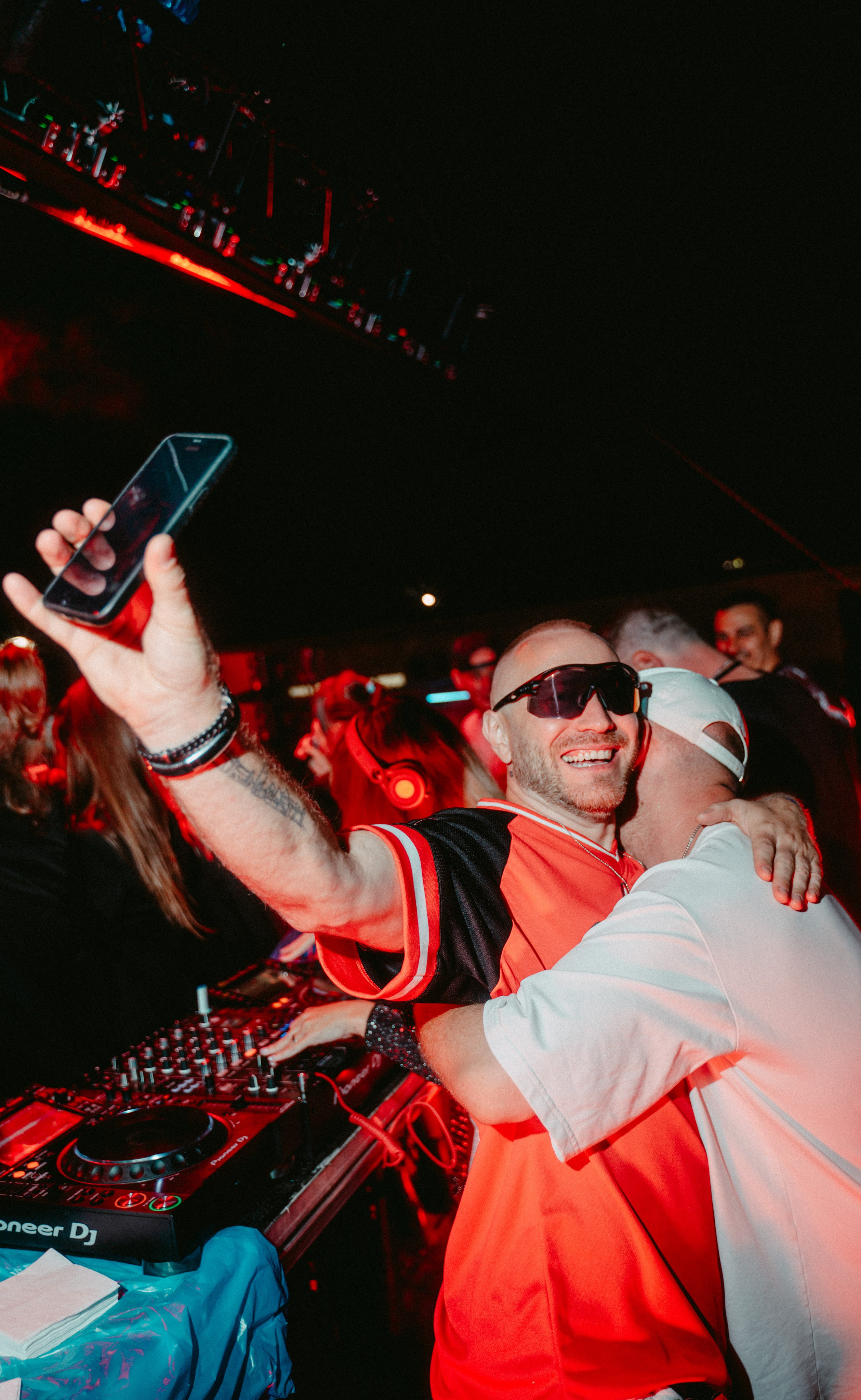 Где мой 2007. Летний фестиваль / 2024. Саша Копылов, фотограф в Казани