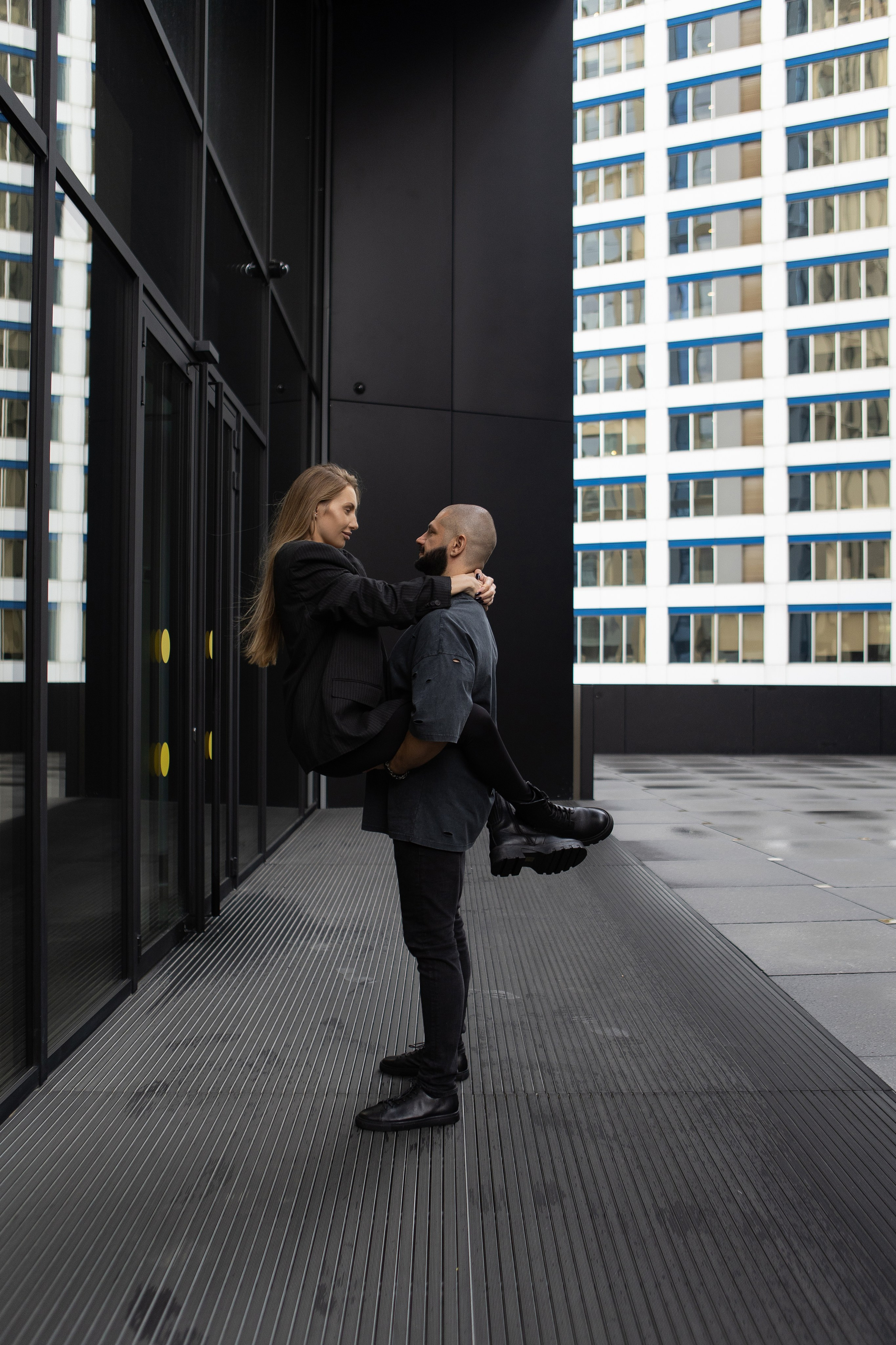 Семейная фотосессия в городе. Фотограф в Москве Таша Логинова