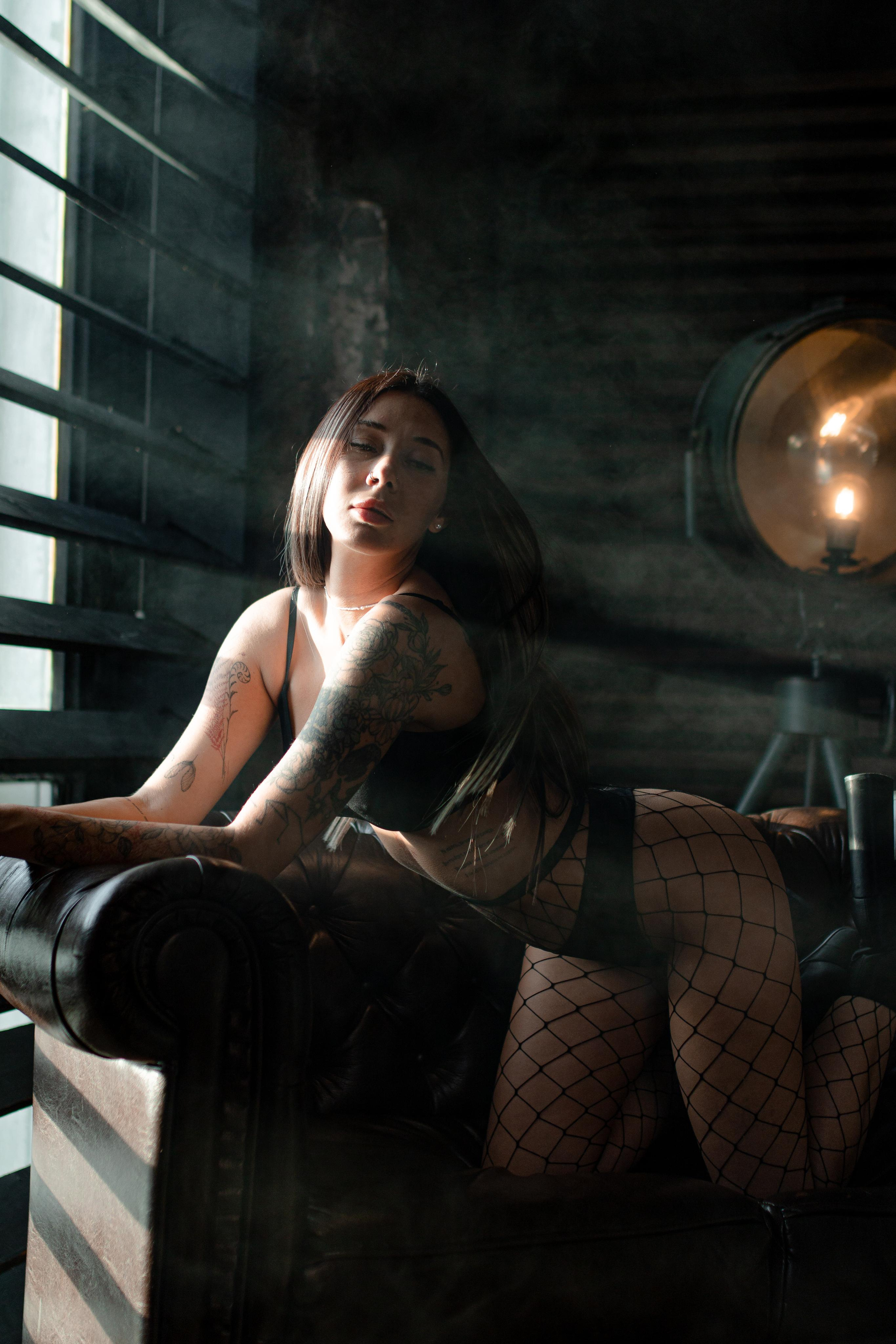 Smoke. Фотограф и контент-maker Диля Голубникова | Москва