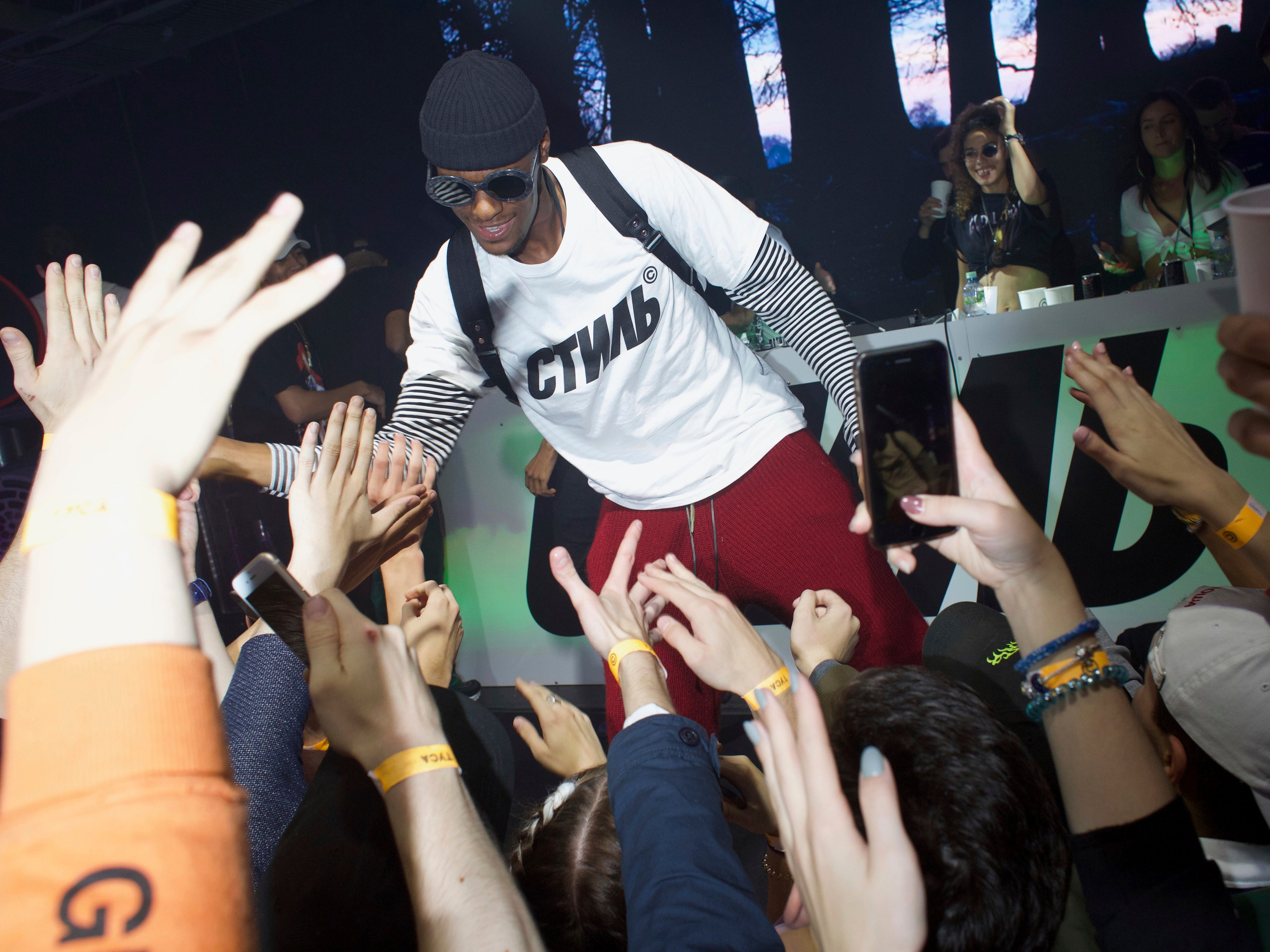 Фотоотчеты из ночных клубов. Владимир Спивак — фотограф, дизайнер, продюсер | Основатель бегового клуба Spivak Run