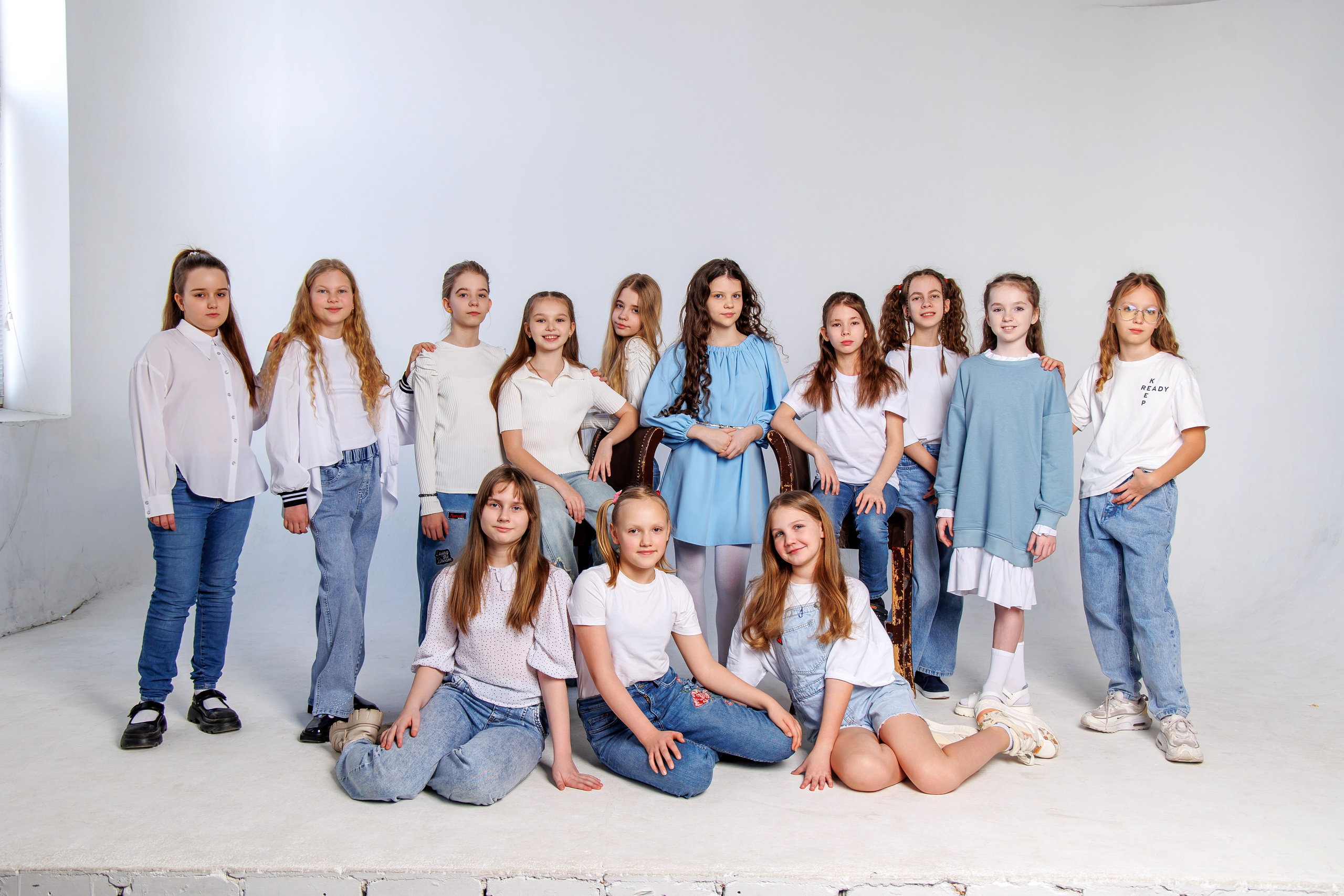 Альбомы для 4 класса. Школьный фотограф Саратов Золотарь Ольга