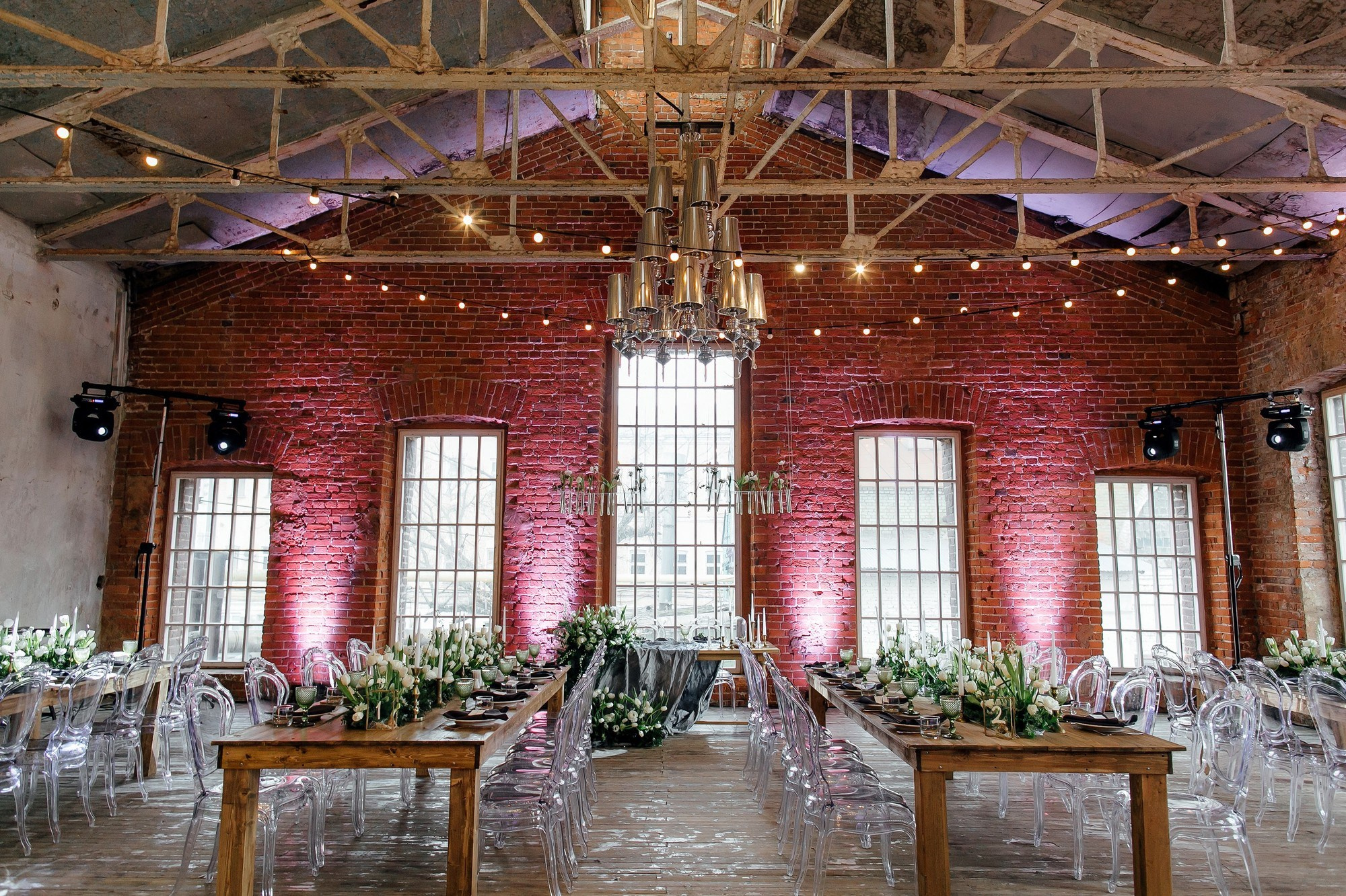 Decor and details. Любовь Чуляева — свадебный фотограф в Москве и Европе