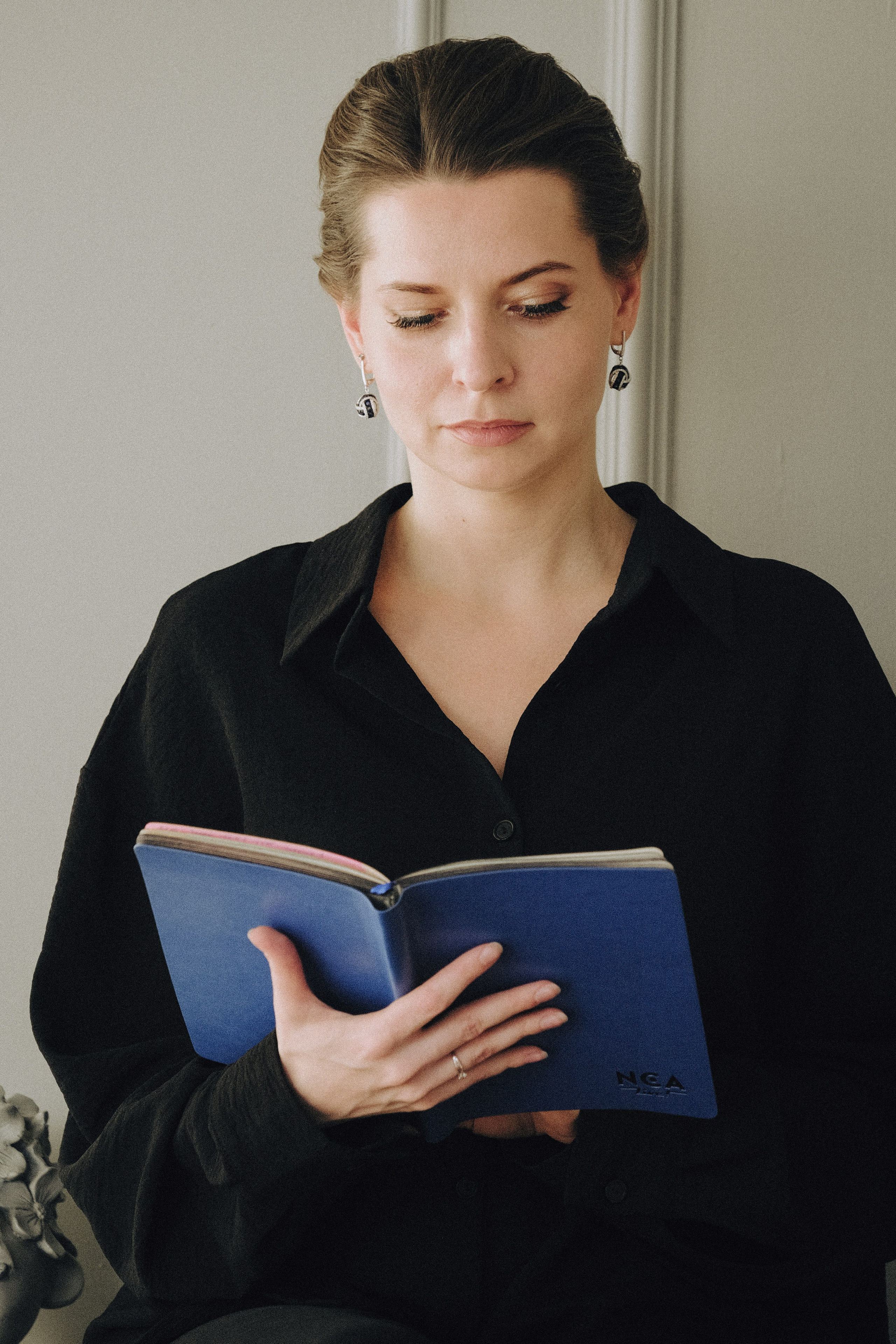 ФОТОСЕСИИЯ В СТУДИИ ДЛЯ ДЕВУШКИ ПСИХОЛОГА. Профессиональный фотограф, Санкт-Петербург — Виктория Богомолова