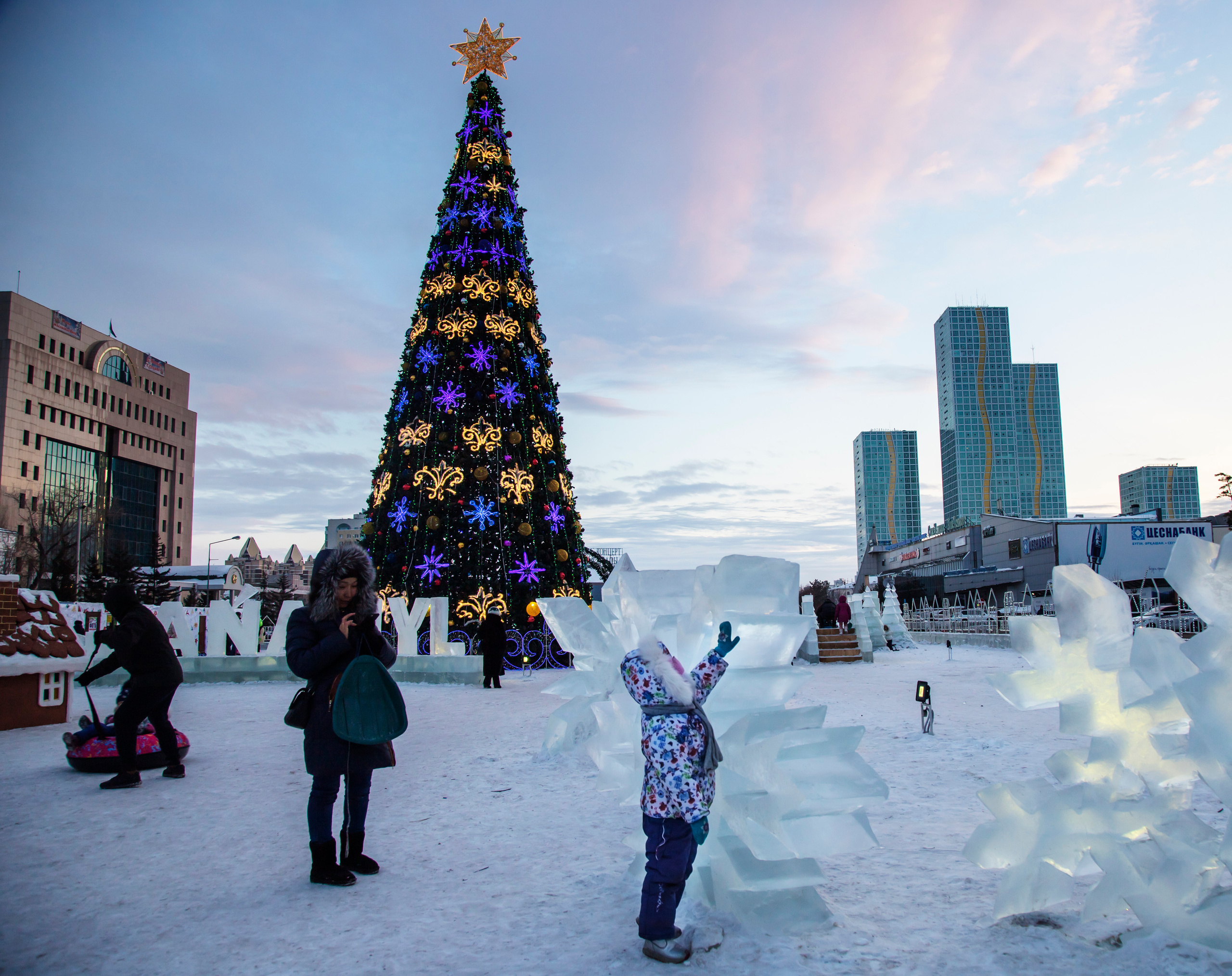 Репортажная съёмка в Нур-Султан Астана. Свадебный фотограф Григорий Белый Астана