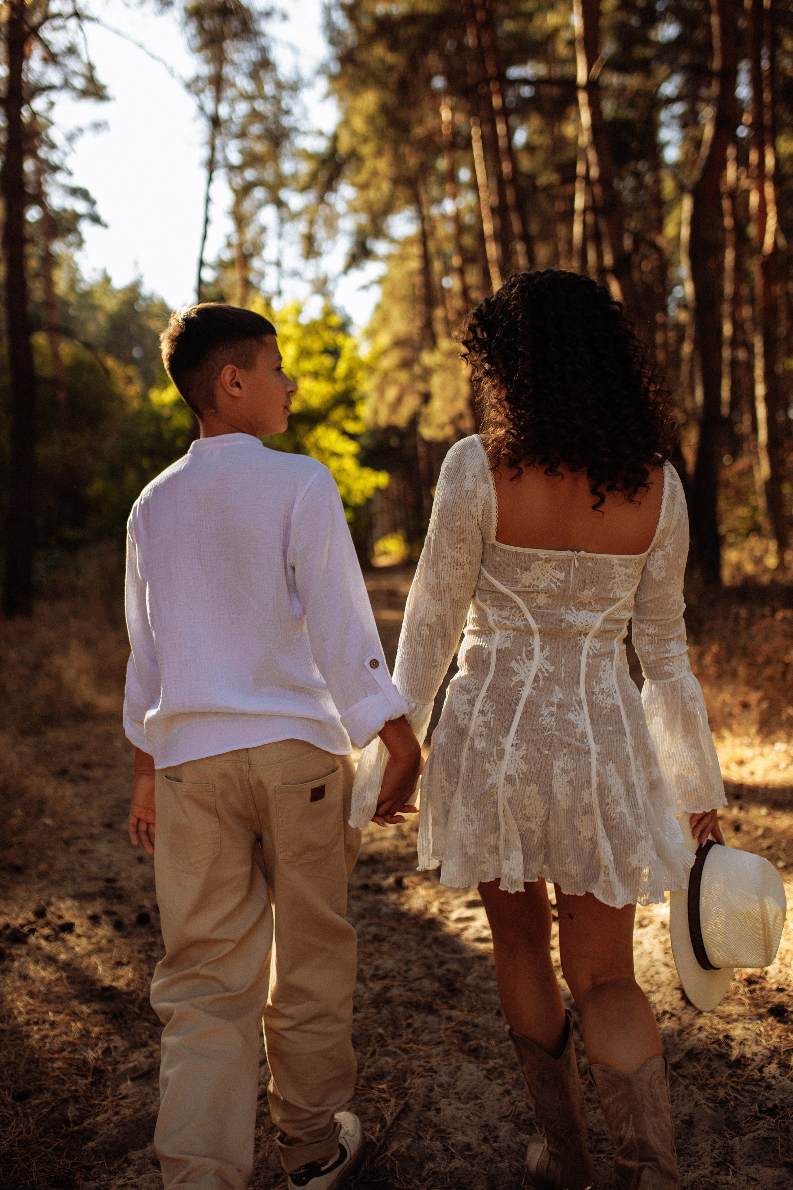 Олеся и семья. Семейный фотограф Губкин/Старый Оскол
