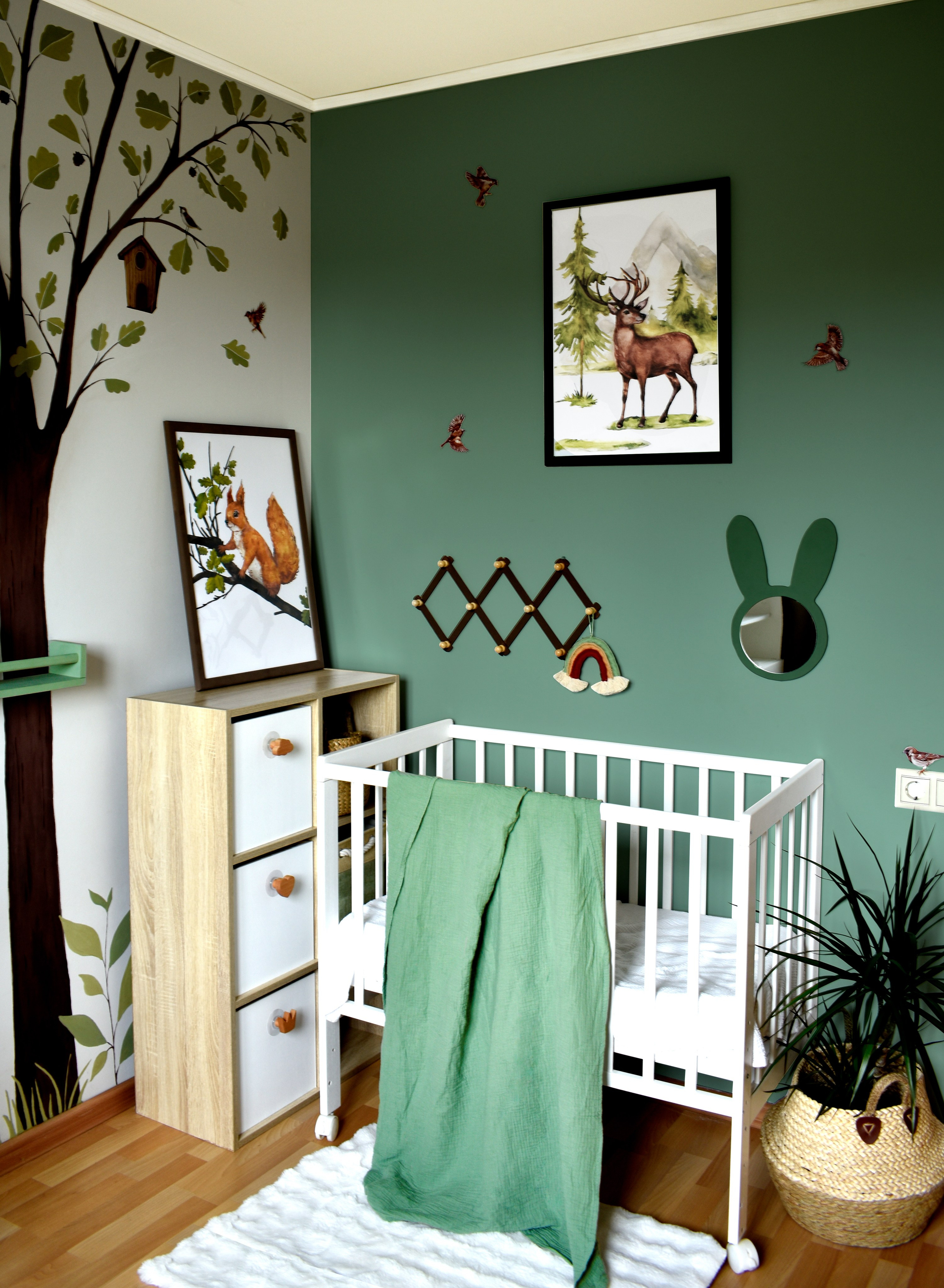 Настенная живопись. Роспись стен и декор в детских комнатах Москва и Подмосковье