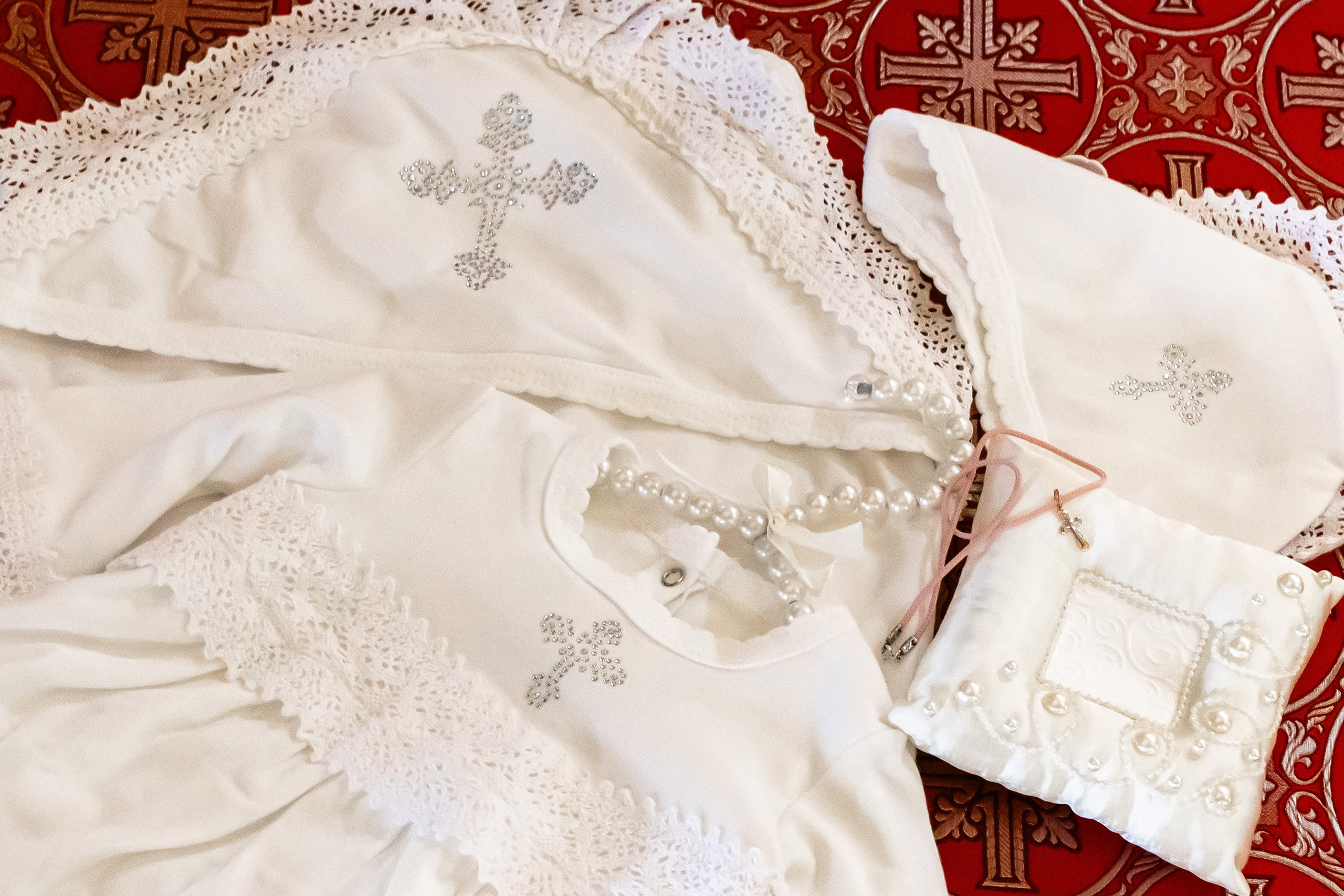 Крещение в Храме Веры, Надежды, Любови и матери их Софии. Профессиональный фотограф в Москве и Мо Мария Шантарёва