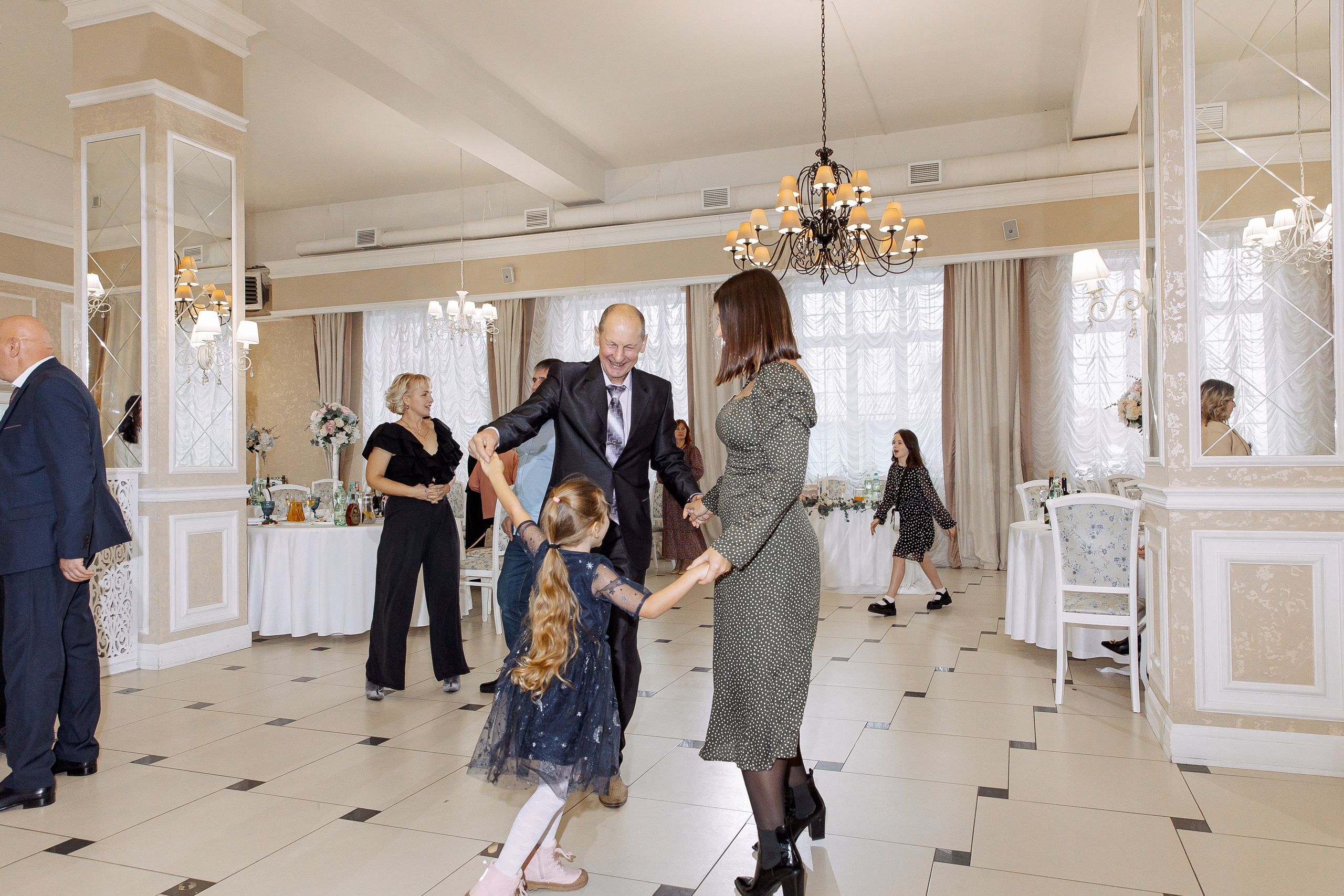 Владислава и Никита. Свадебный и семейный фотограф в Челябинске Юлия Ишимова