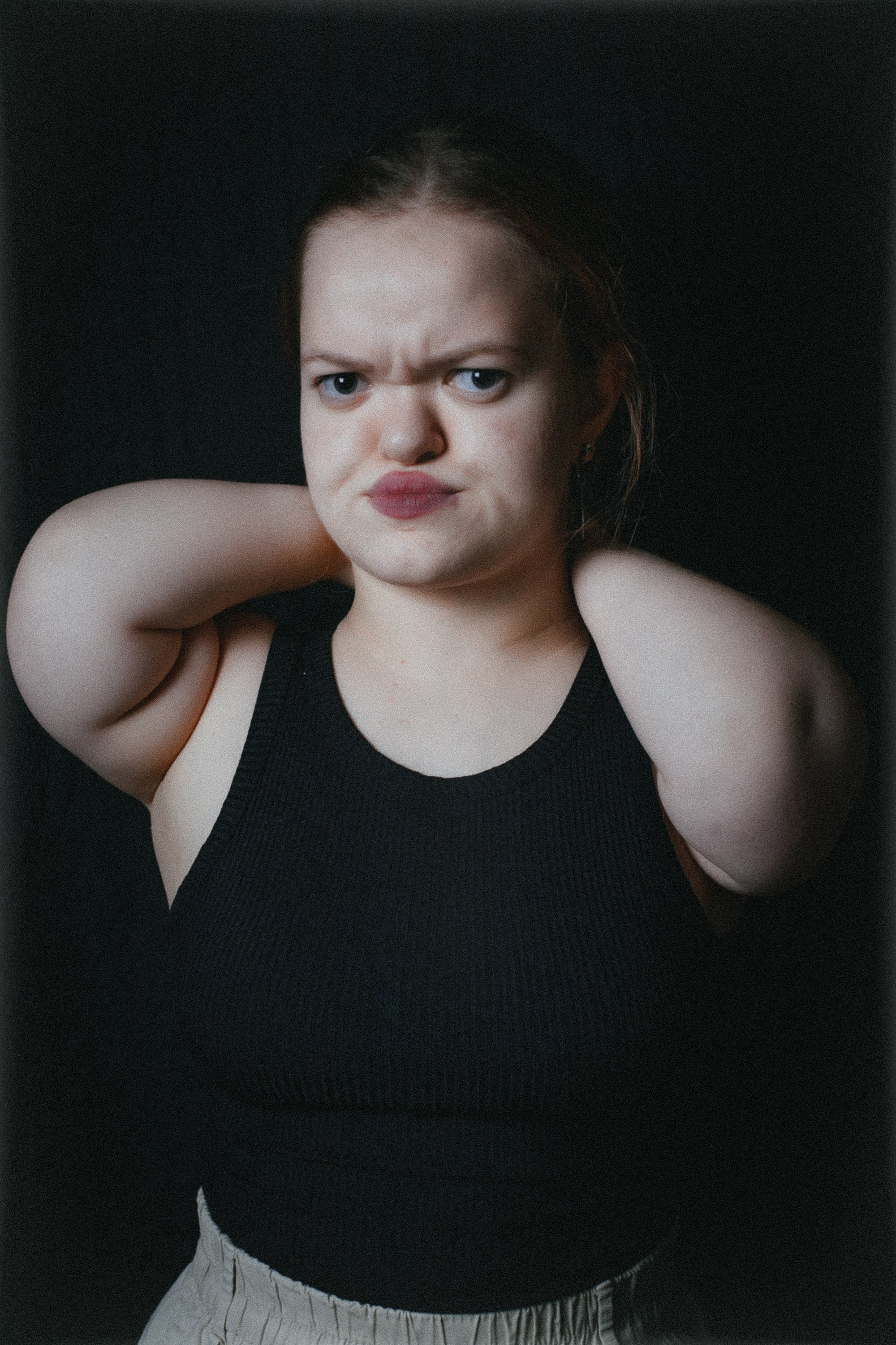 Вика. Домашняя студия. RawCat. Портретная фотография Екатеринбург