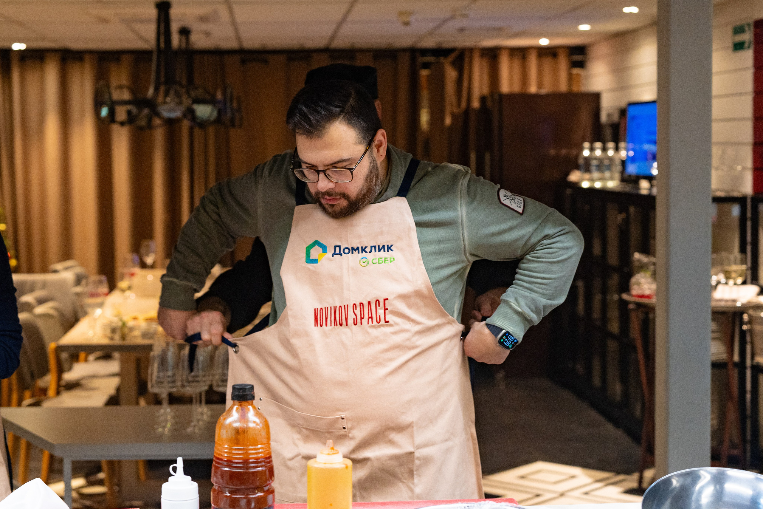 NOVIKOV SCHOOL — Умами зал. Фотограф Никита Комаров