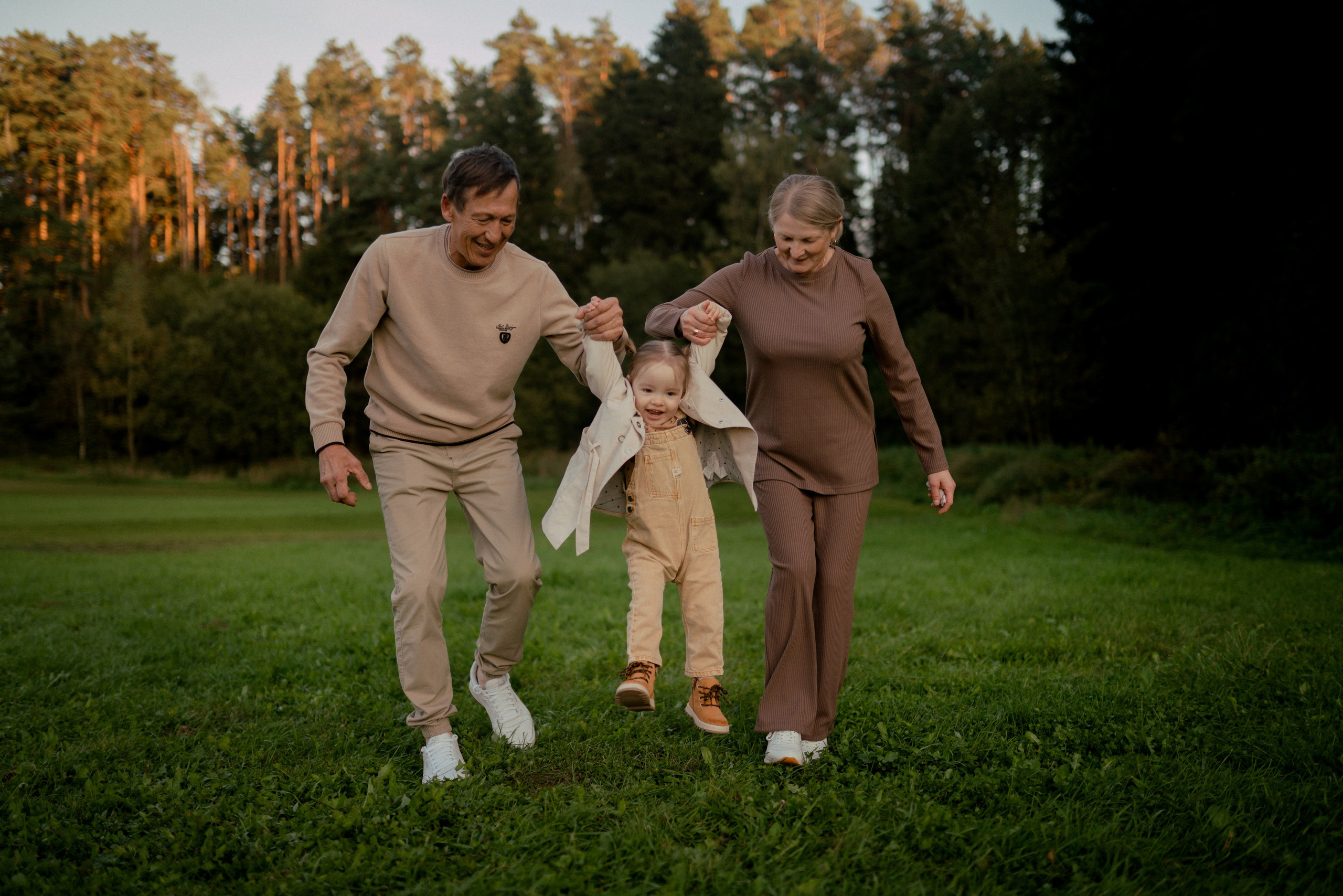 Снежана, София, Андрей и Елена. Семейный и свадебный фотограф в Москве и Калуге Рослова Анастасия